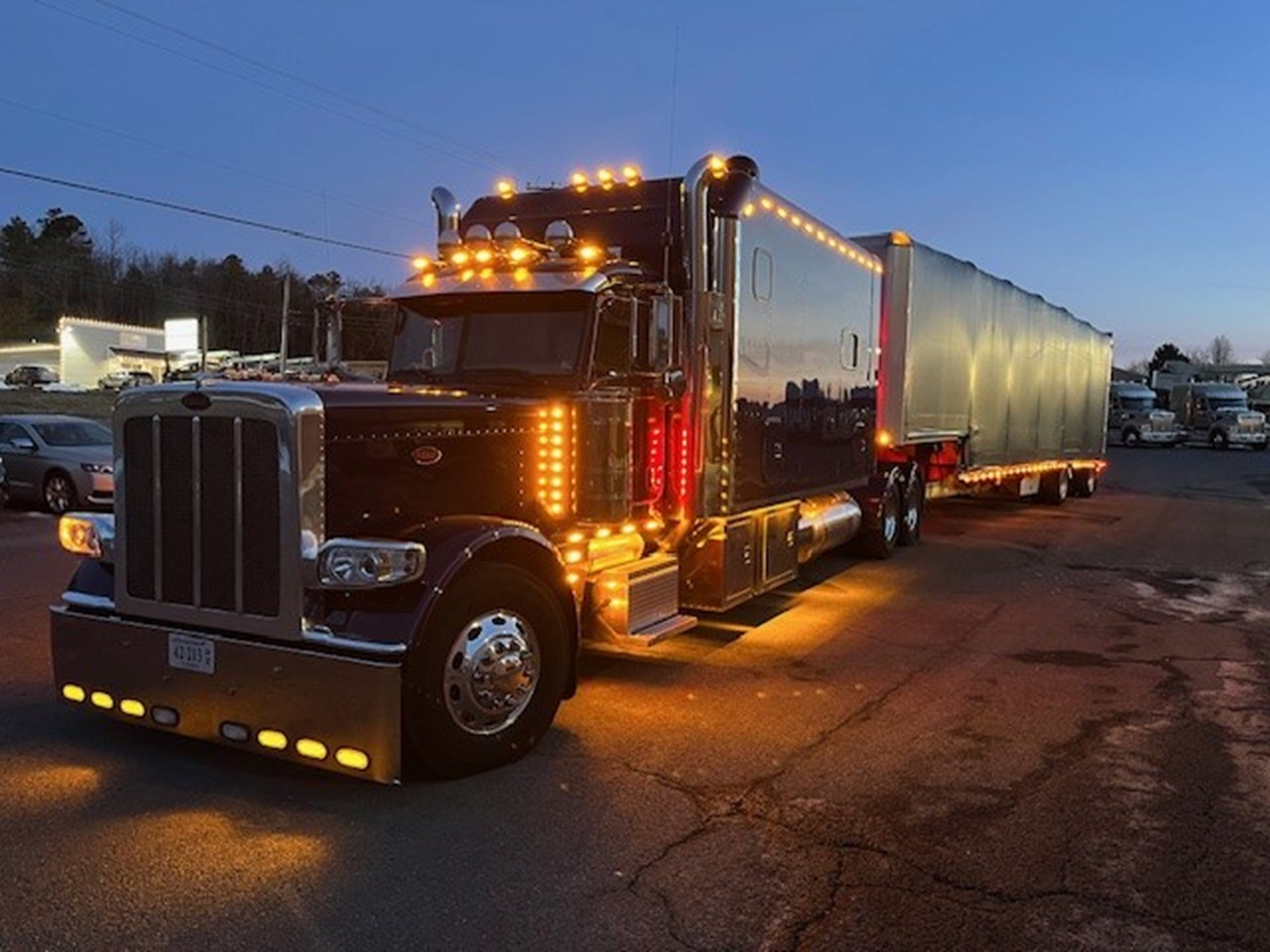 2022 Peterbilt - image 6