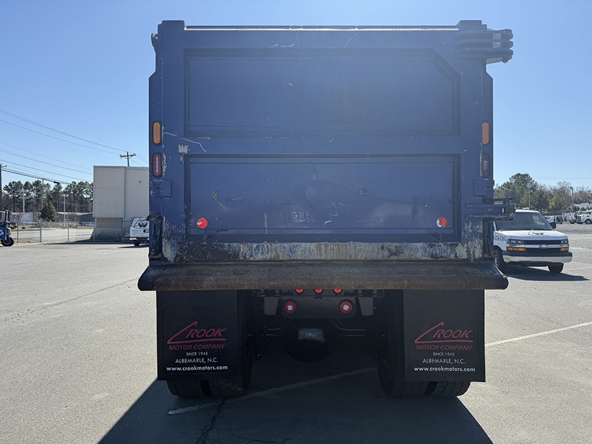 2023 Freightliner 122SD - image 5 of 6