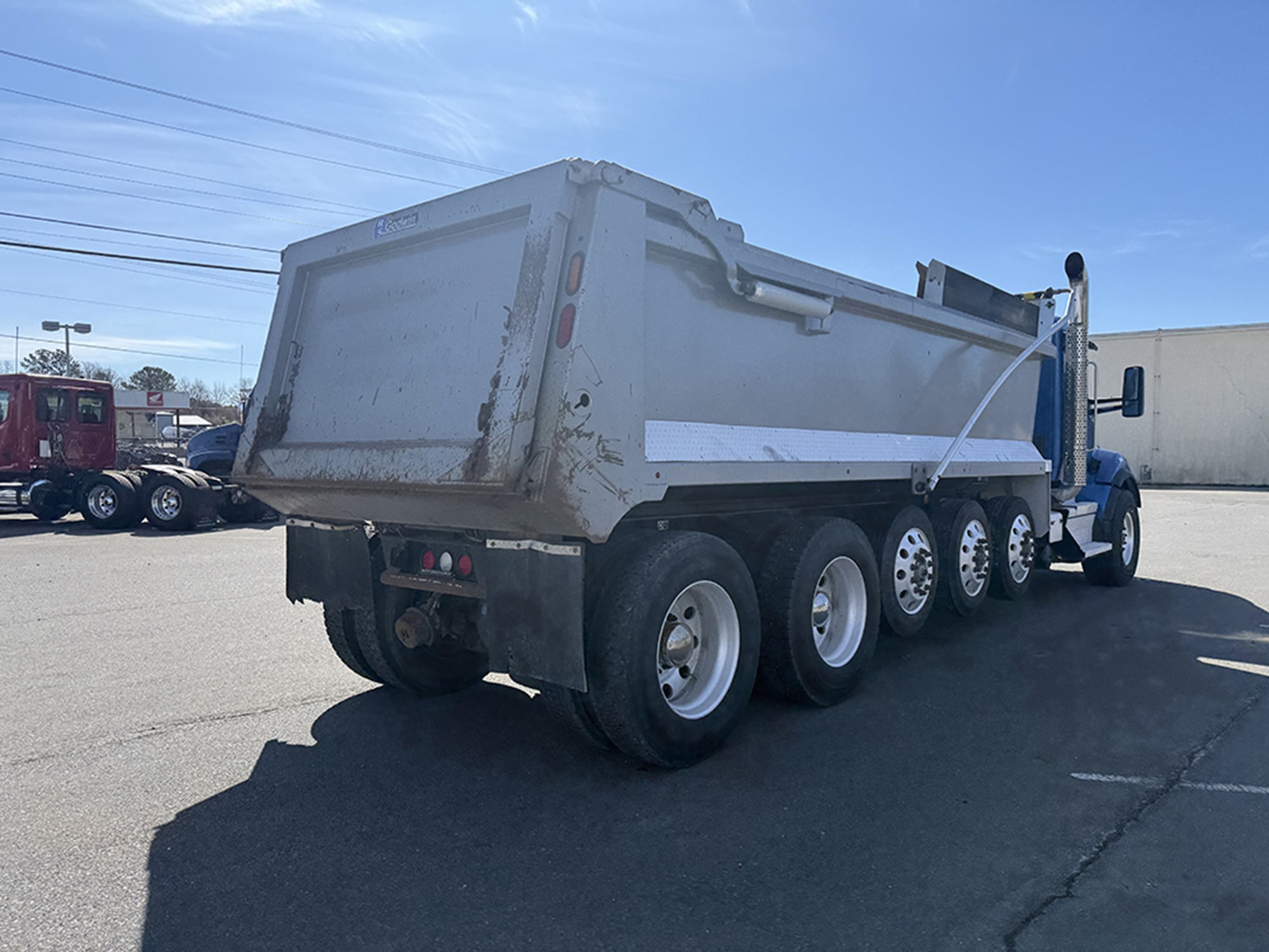 2018 Kenworth T880 - image 3