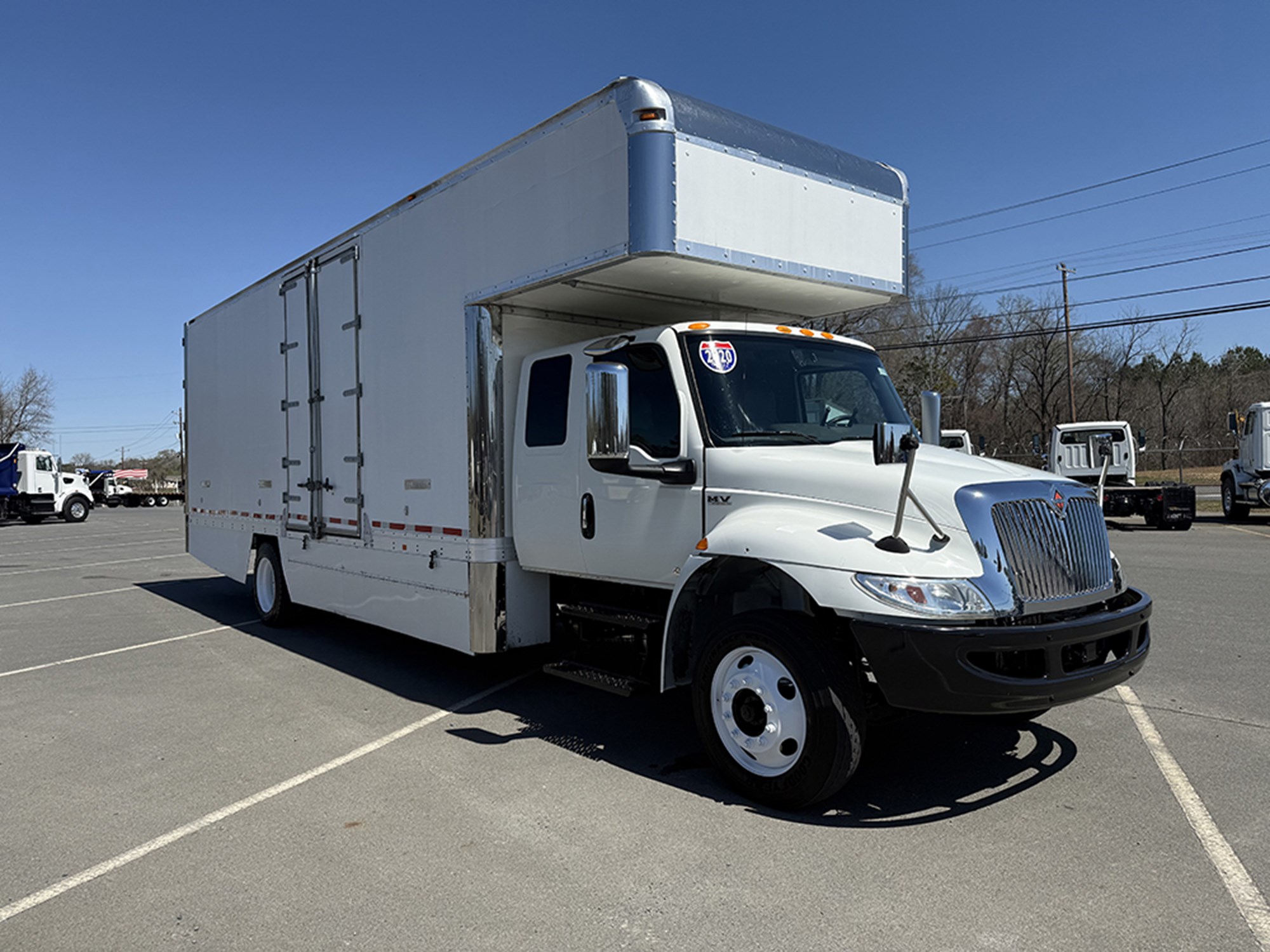 2020 International MV607 - image 2 of 6