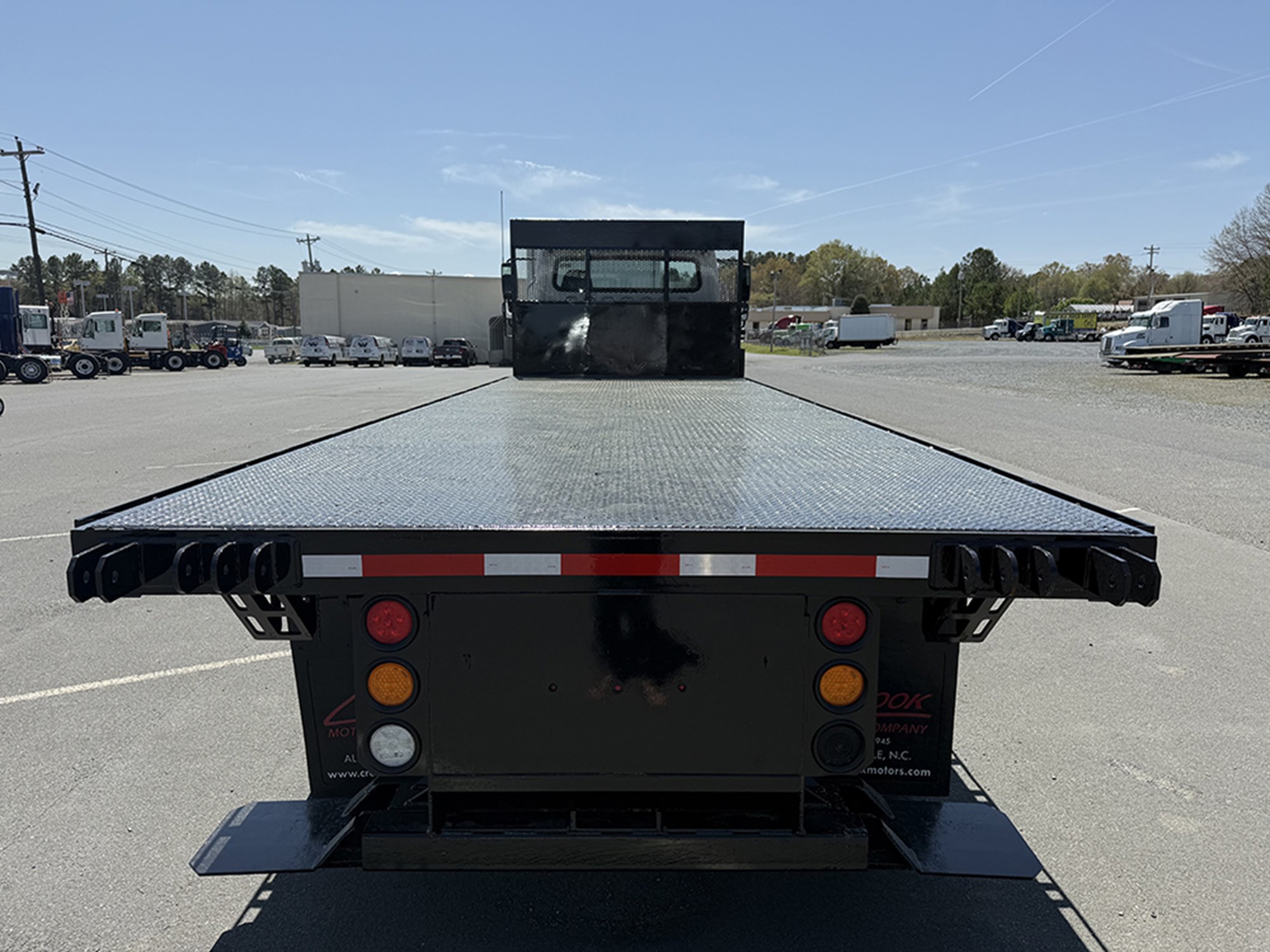 2018 Freightliner 108SD - image 5 of 6