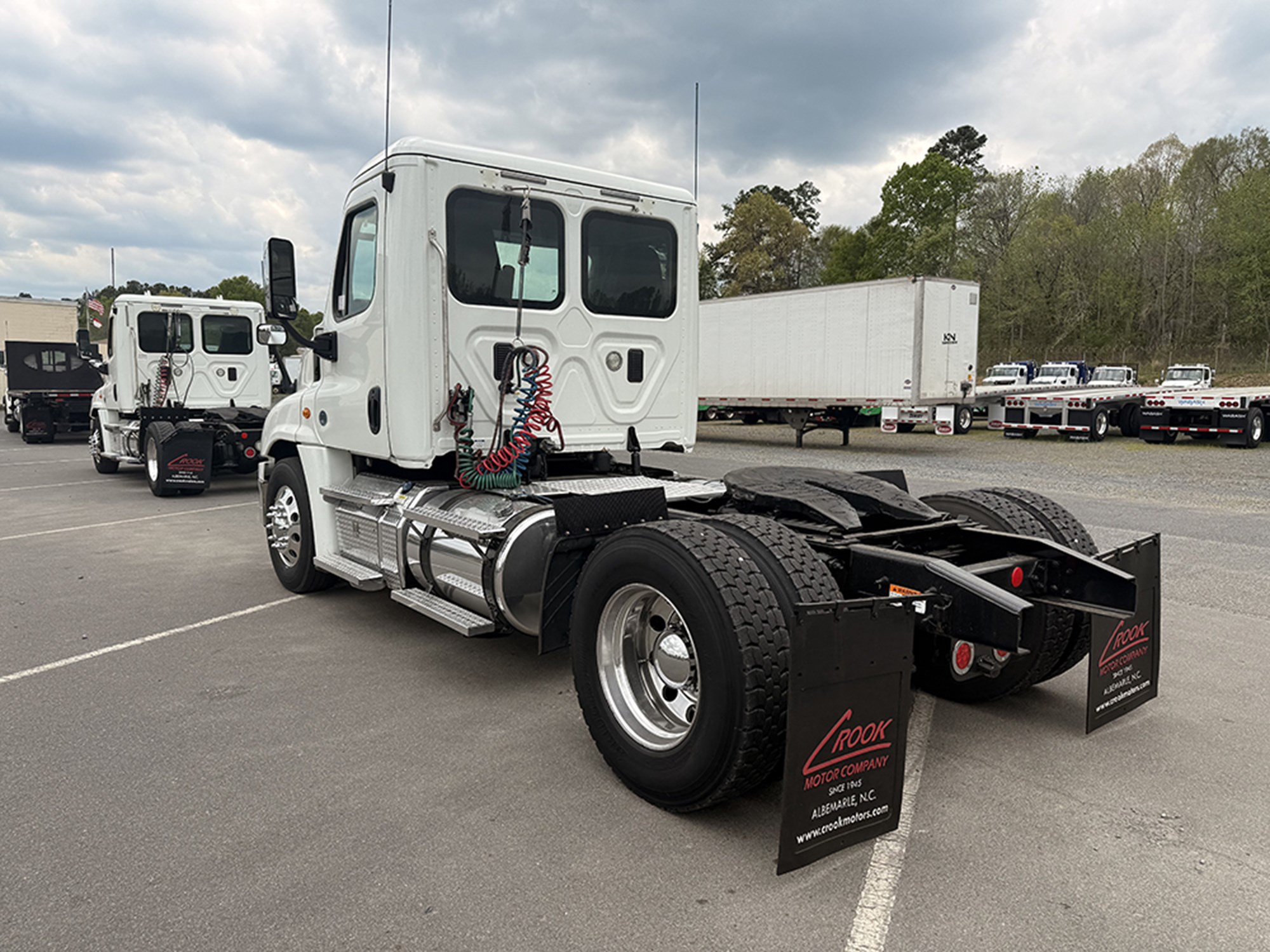 2015 Freightliner Cascadia - image 6 of 6