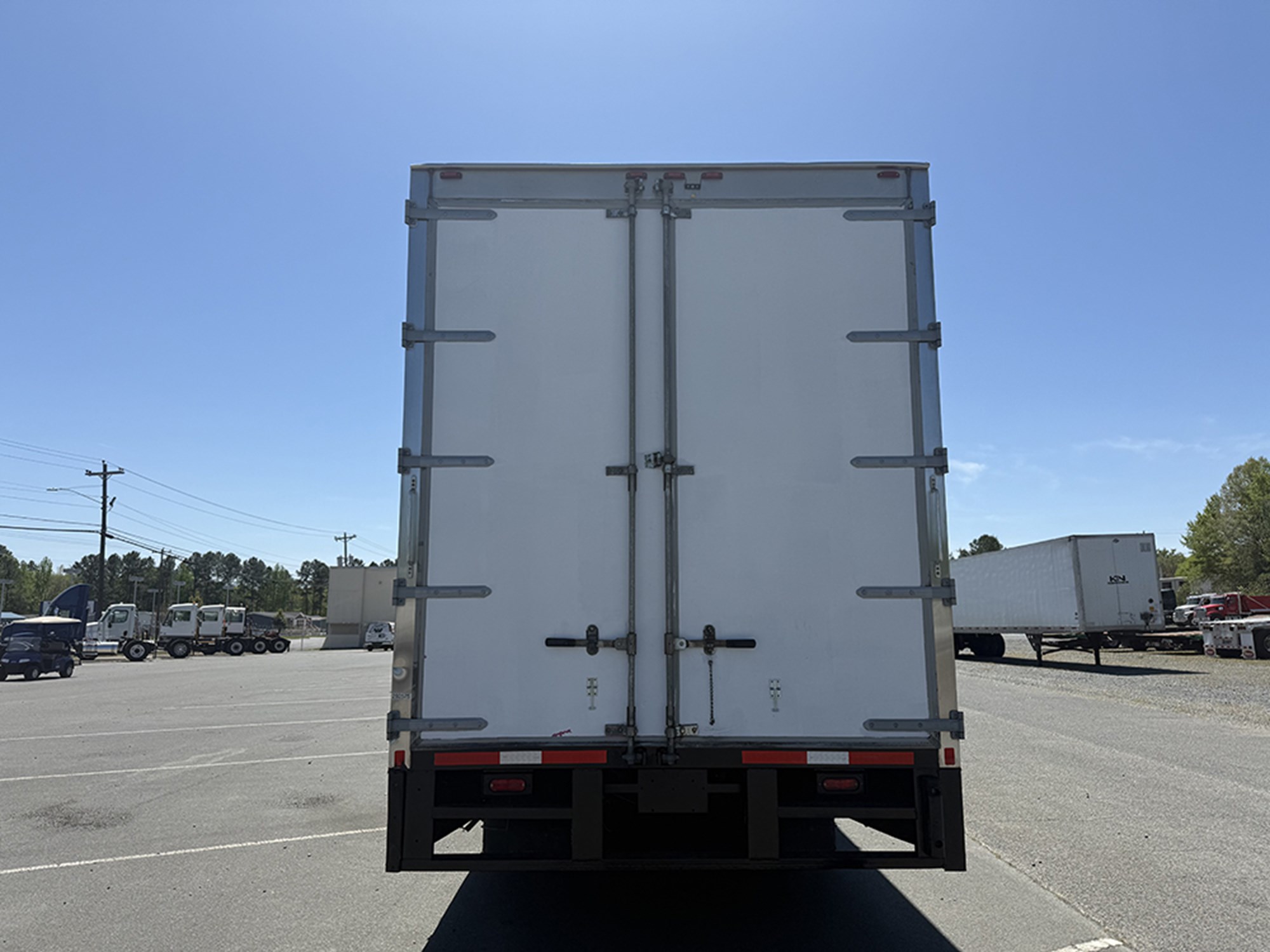 2020 International MV607 - image 5 of 6