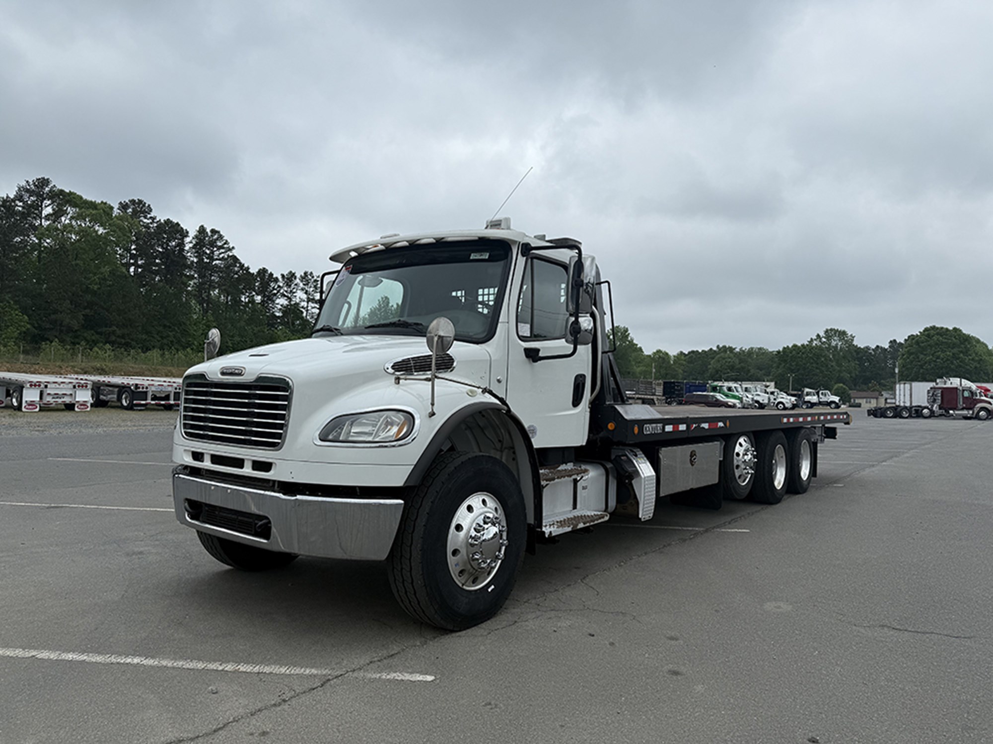 2020 Freightliner M2 - image 1 of 2