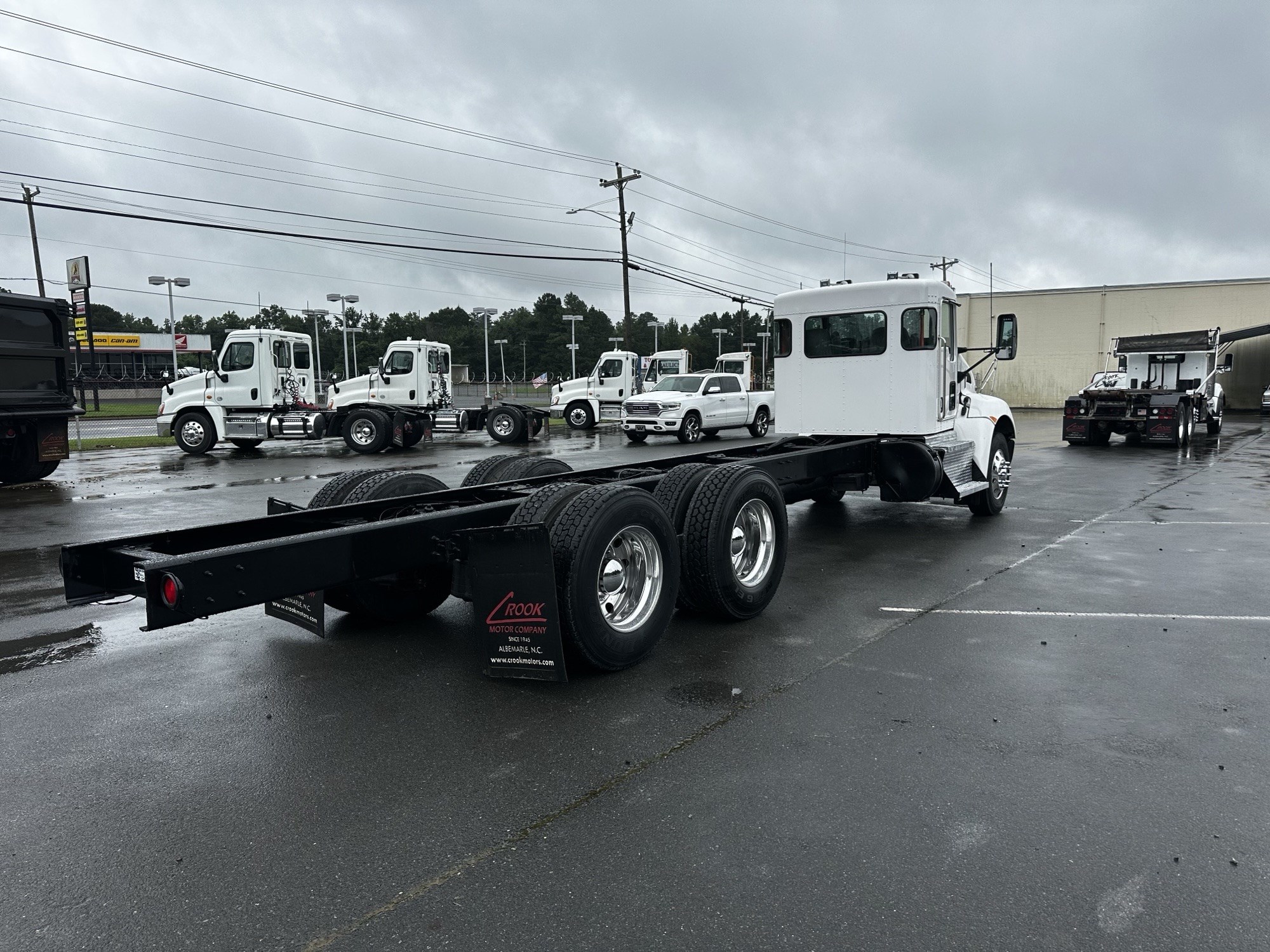 2012 Kenworth T370 - image 6 of 6