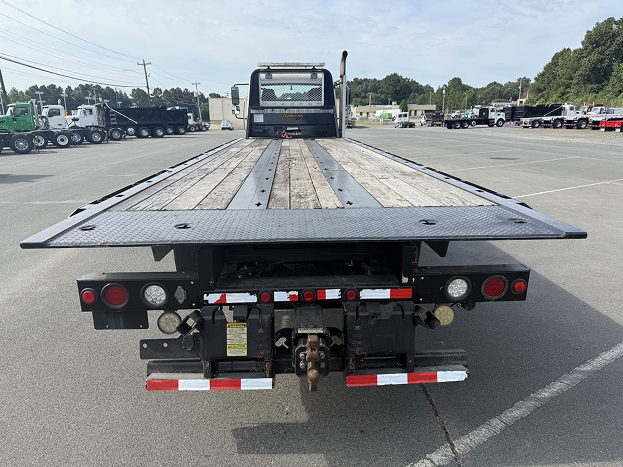 2016 Freightliner M2 112 - image 5 of 6