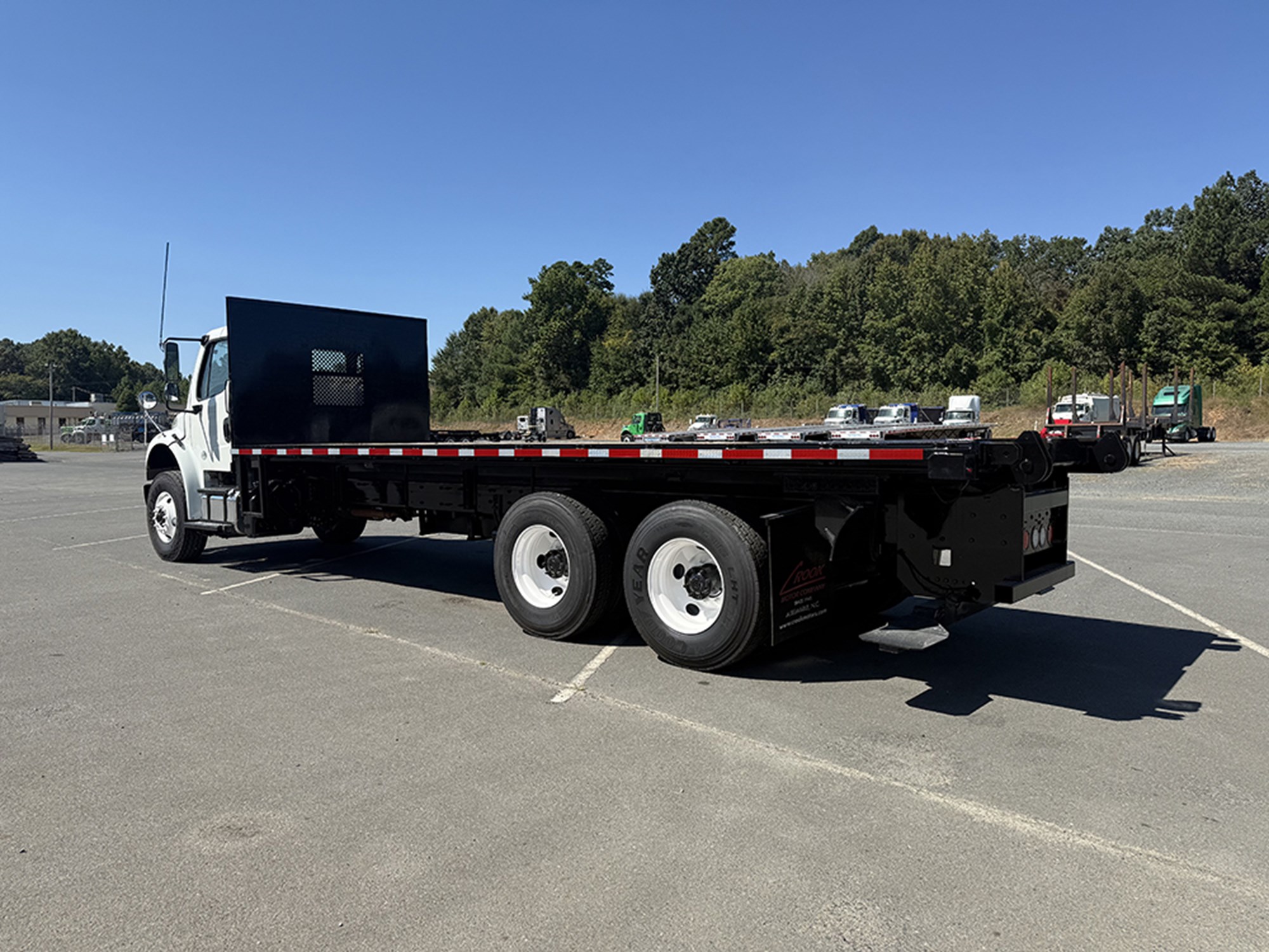 2017 Freightliner M2 2017 Freightliner M2 - image 6 of 6