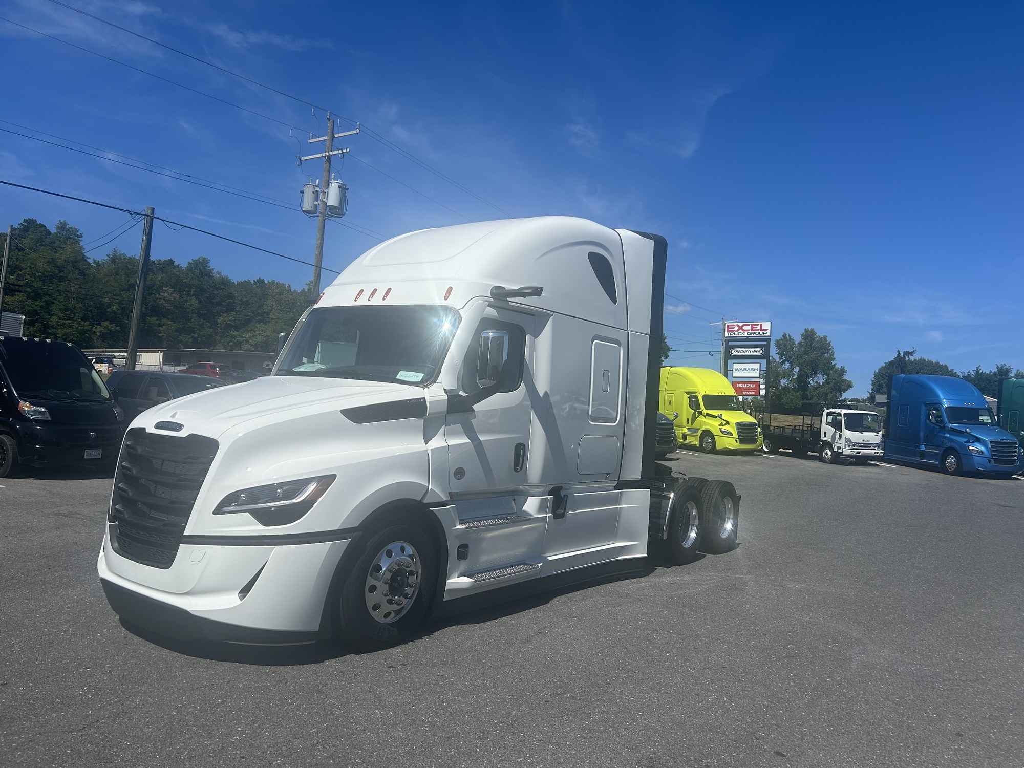 2026 Freightliner PJ126SLP - image 1 of 6