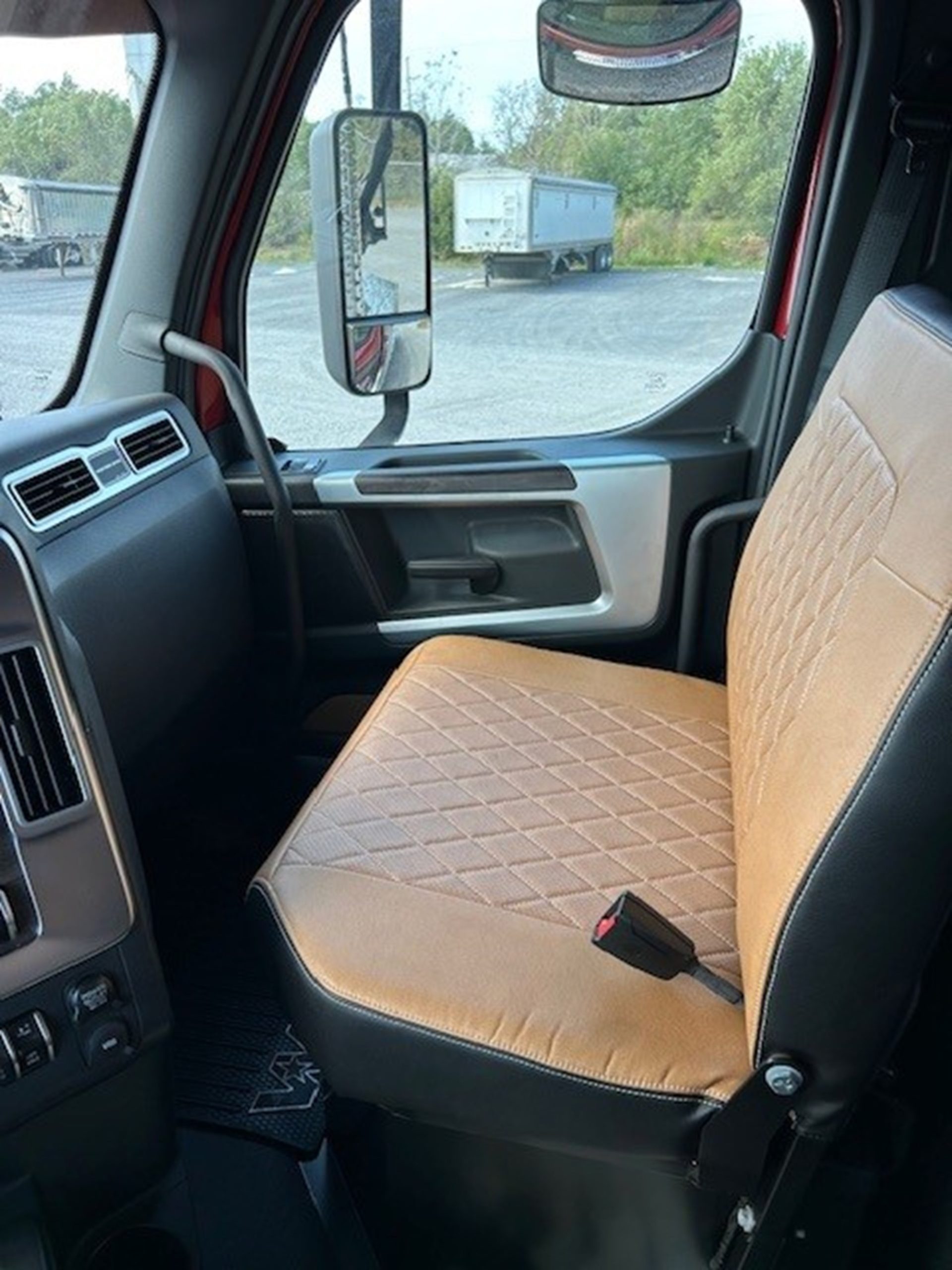 2026 Western Star 49X 2026 Western Star 49X - image 4 of 6