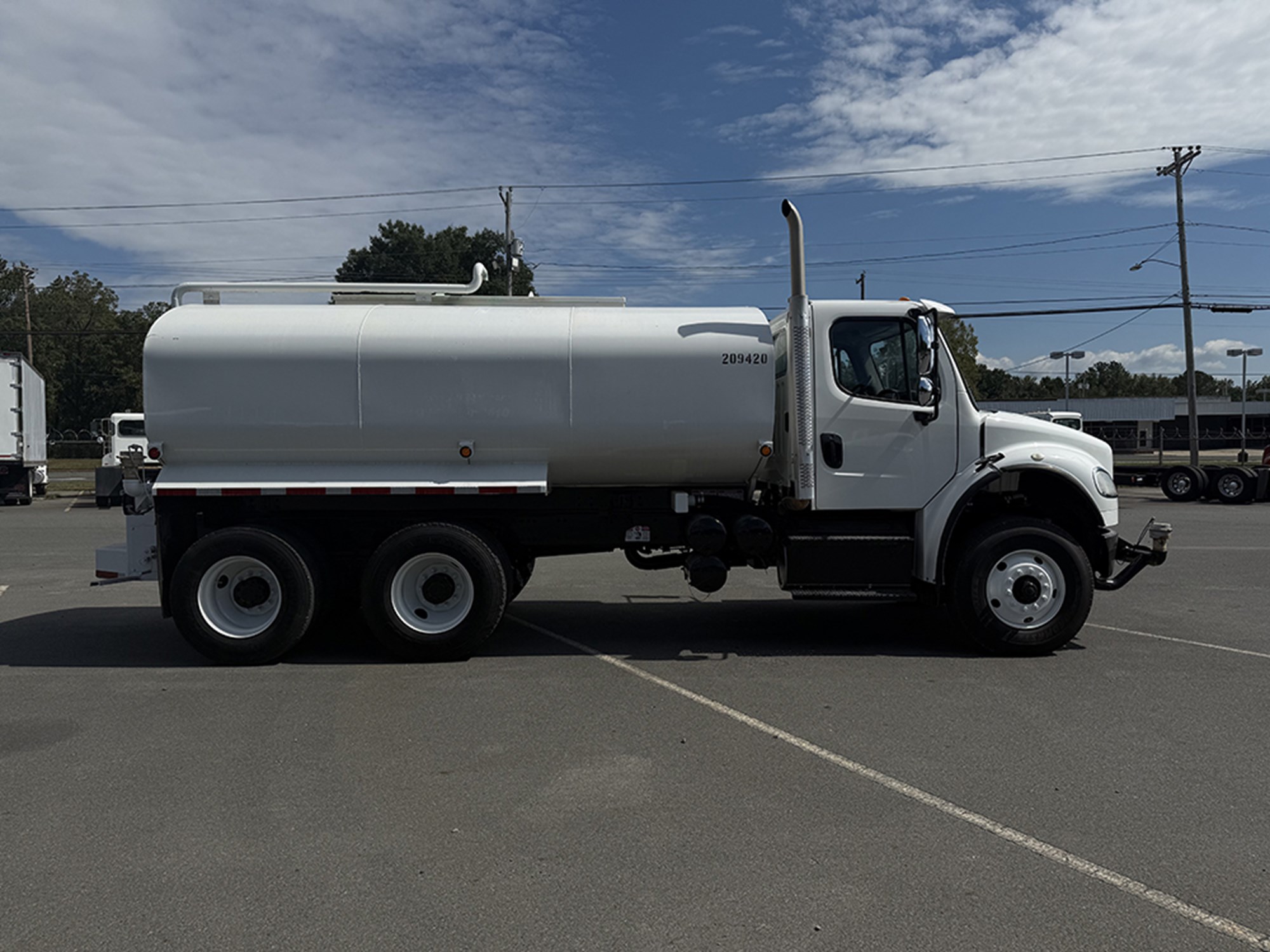 2019 Freightliner M2 2019 Freightliner M2 - image 3 of 6