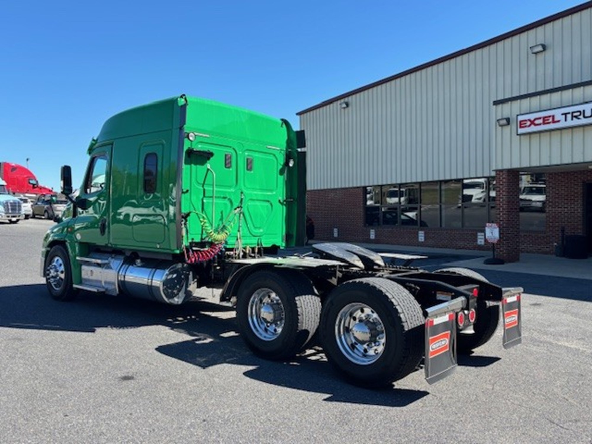 2015 FREIGHTLINER CASCADIA 125 2015 FREIGHTLINER CASCADIA 125 - image 3 of 6