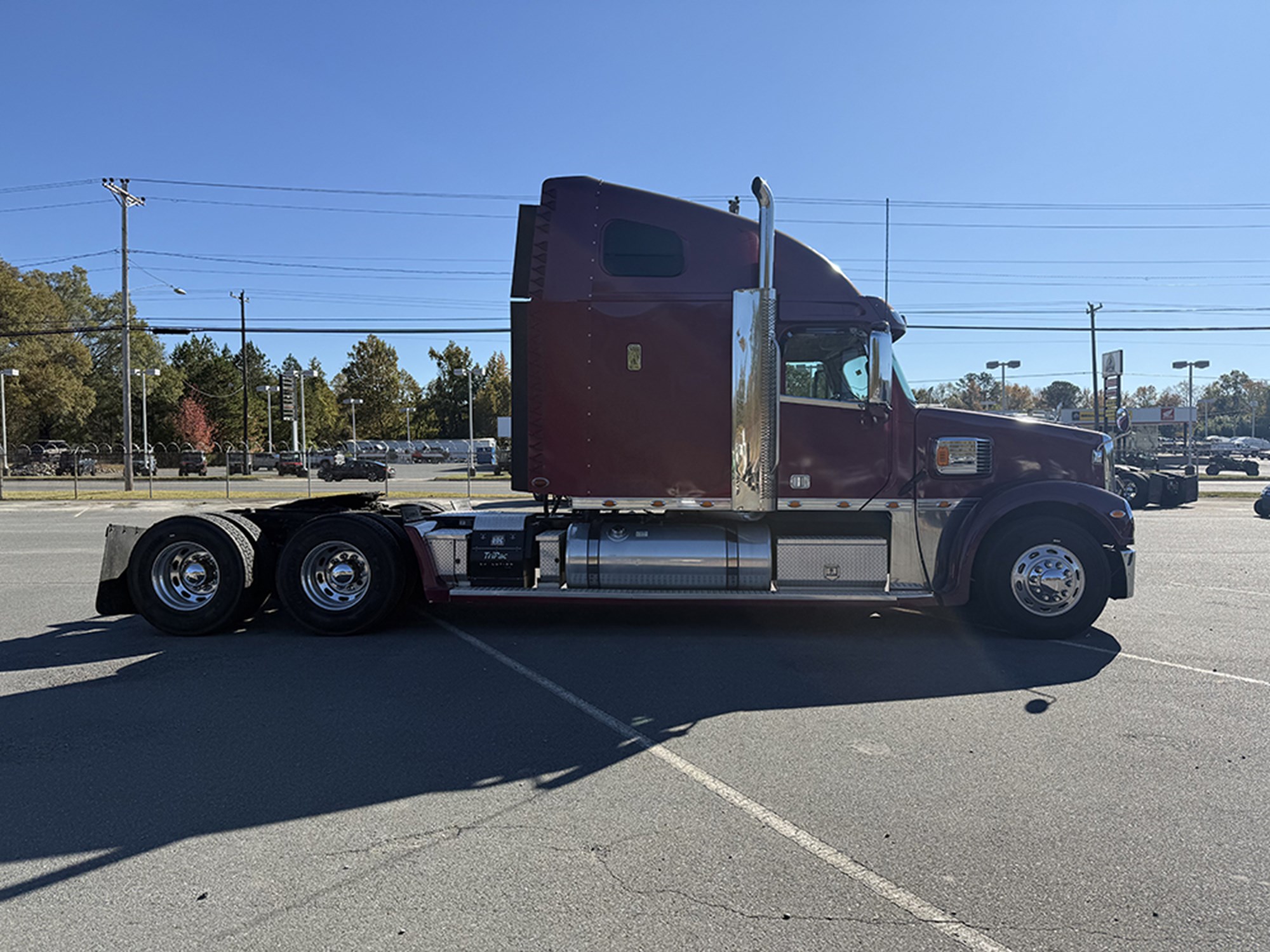 2016 Freightliner CC132 Coronado - image 3 of 6