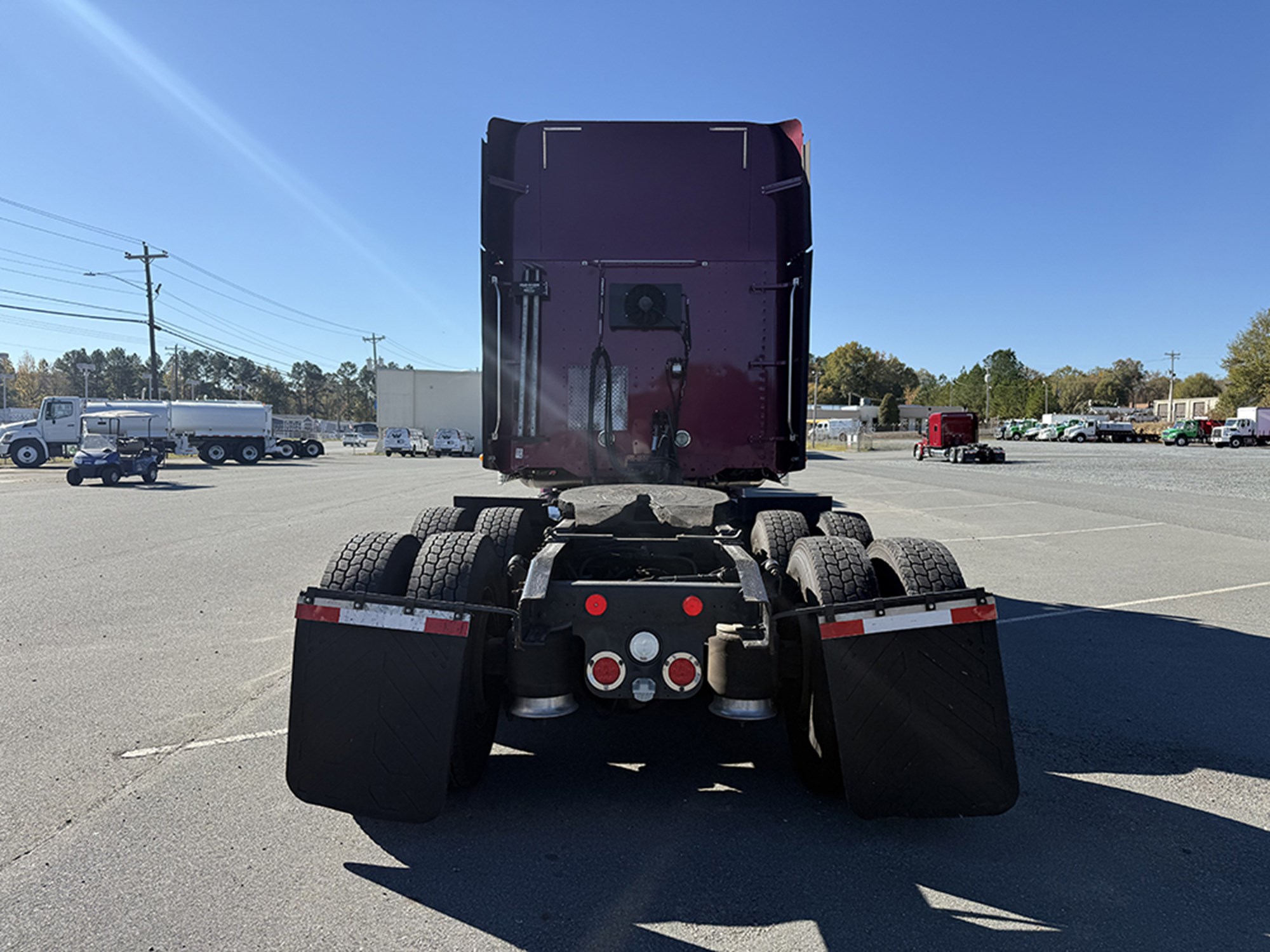 2016 Freightliner CC132 Coronado - image 5 of 6