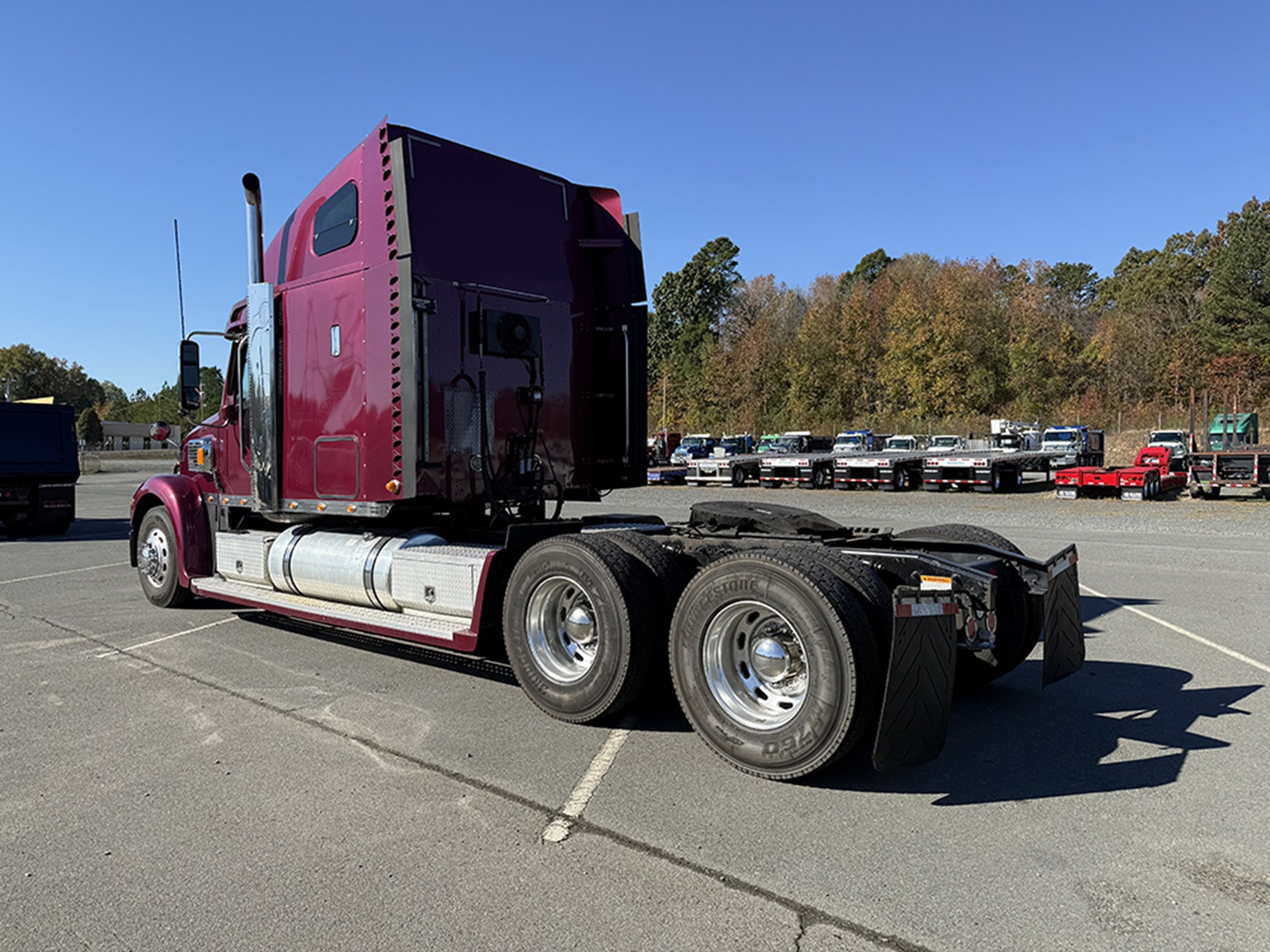 2016 Freightliner CC132 Coronado - image 6 of 6