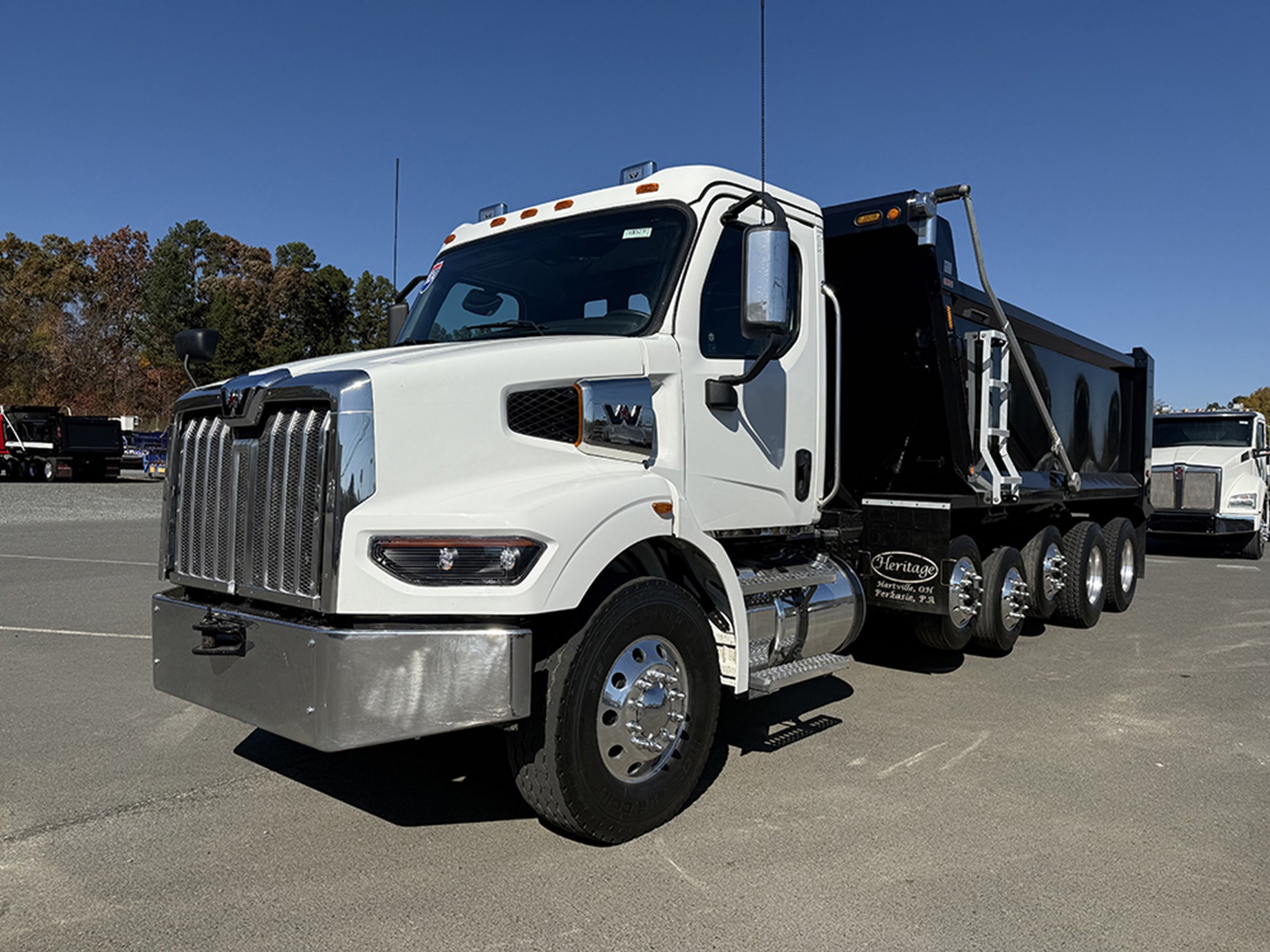 2024 Western Star 47X - image 1 of 6