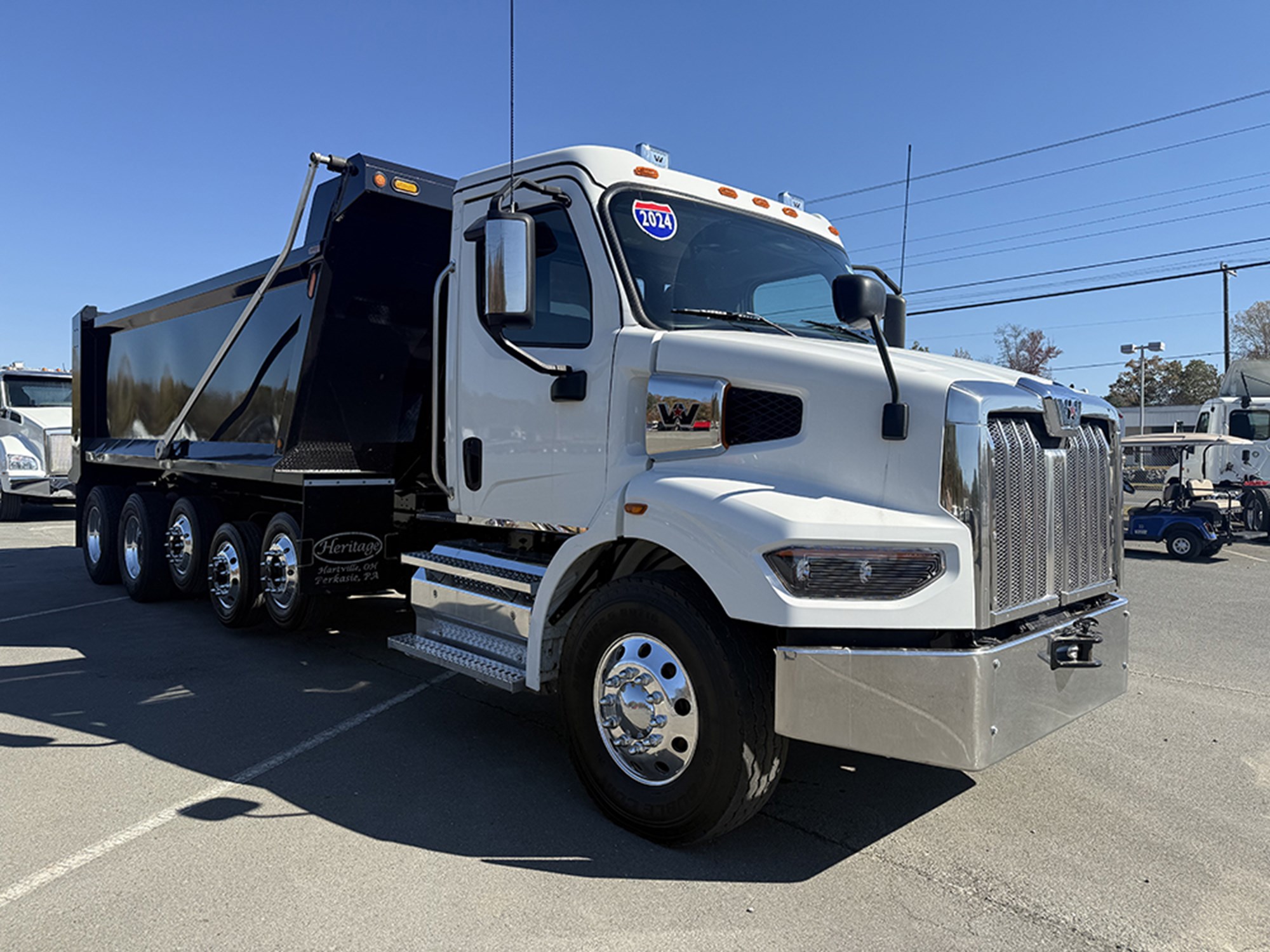 2024 Western Star 47X - image 2 of 6