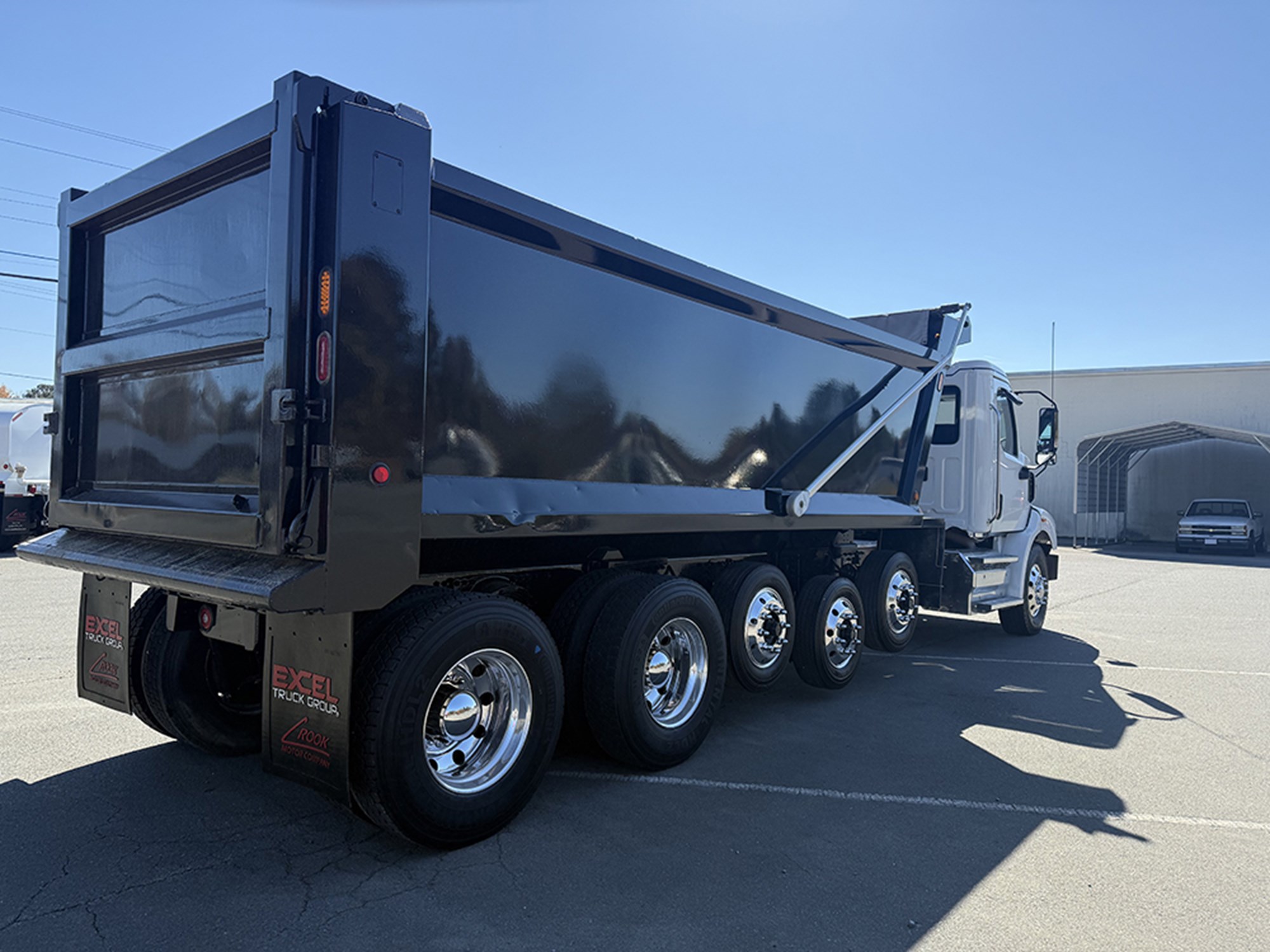 2024 Western Star 47X - image 4 of 6