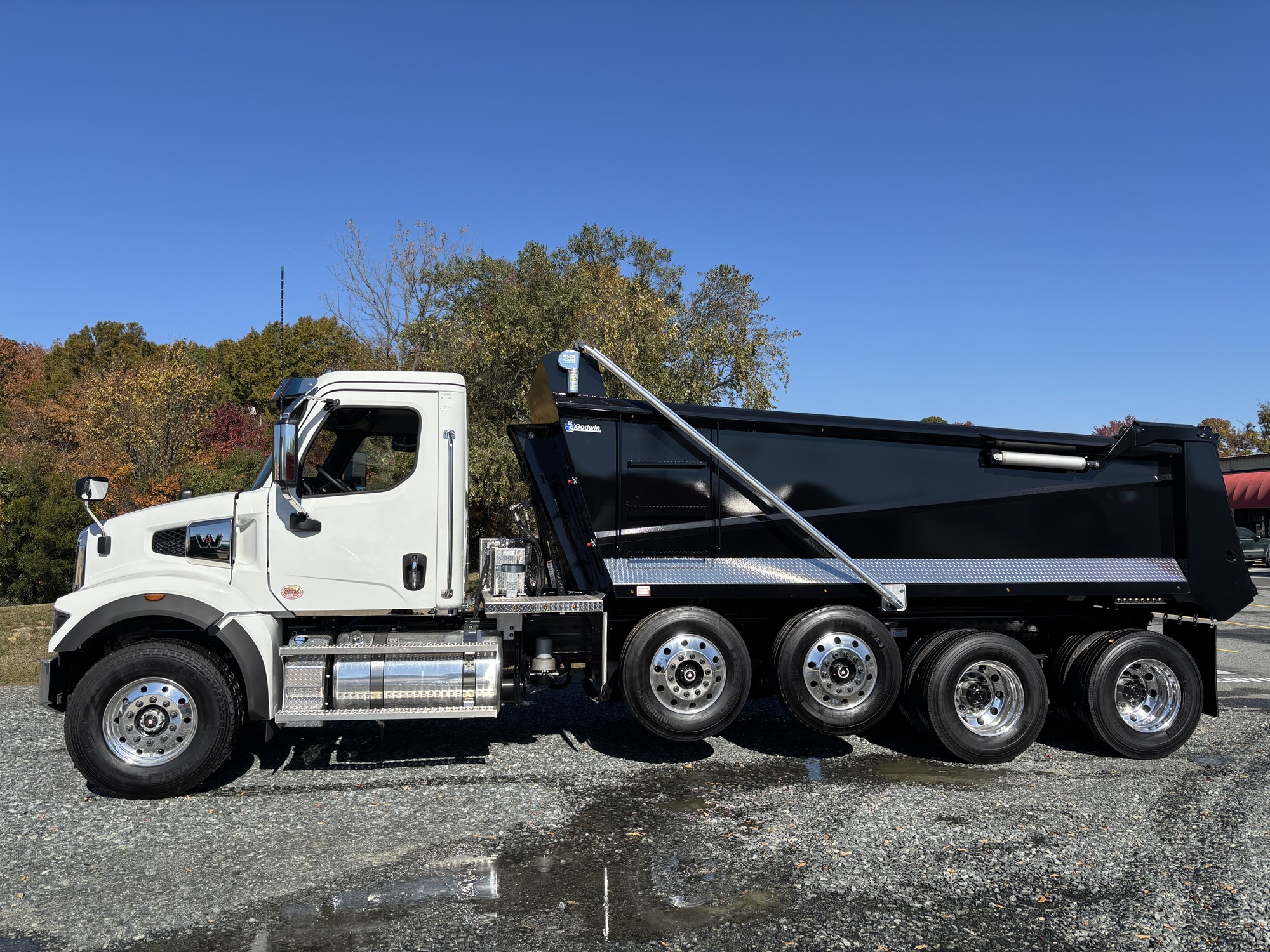 2026 Western Star 47X - image 1 of 5