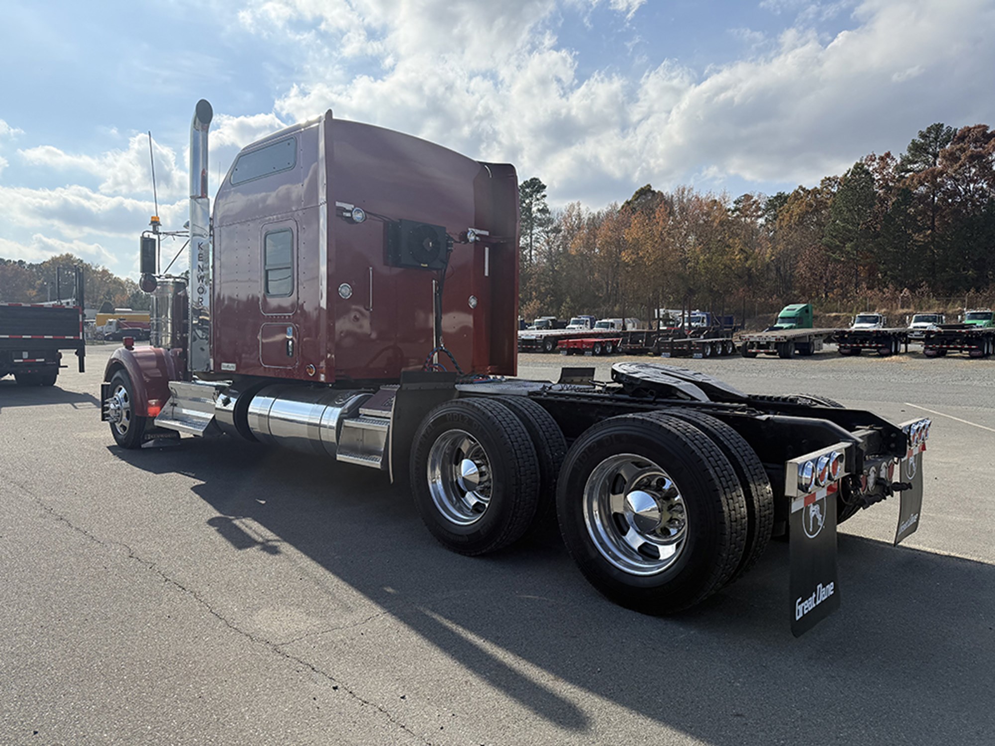 2019 Kenworth W9 Series - image 6 of 6