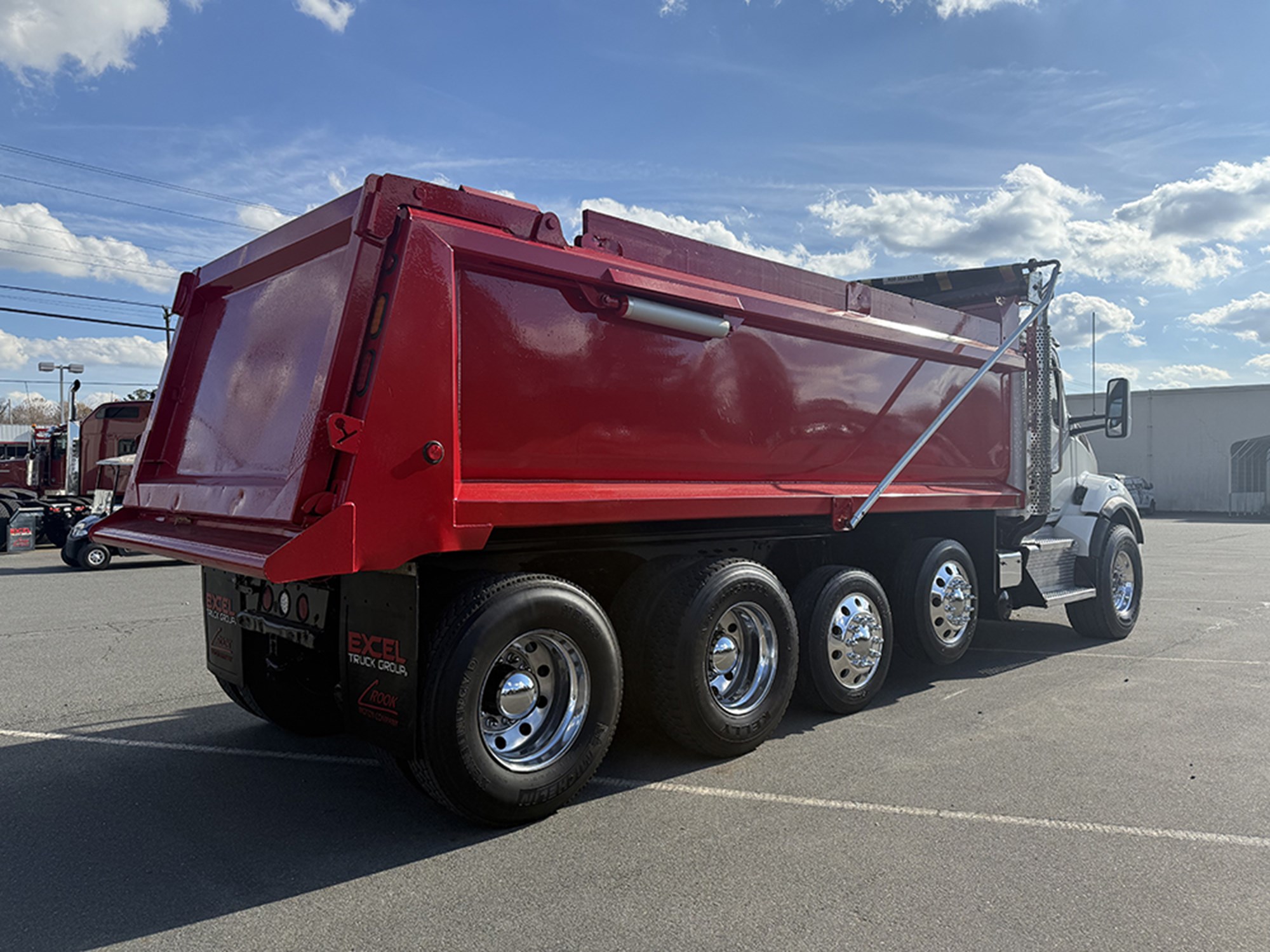 2017 Kenworth T880 2017 Kenworth T880 - image 4 of 6