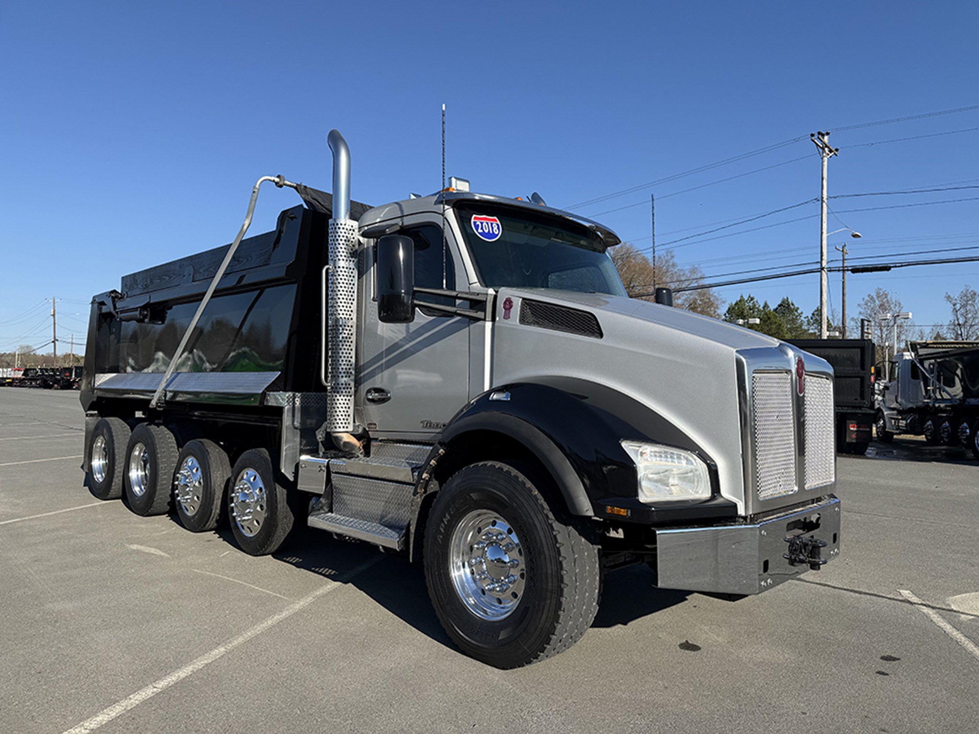 2018 Kenworth T880 2018 Kenworth T880 - image 2 of 6