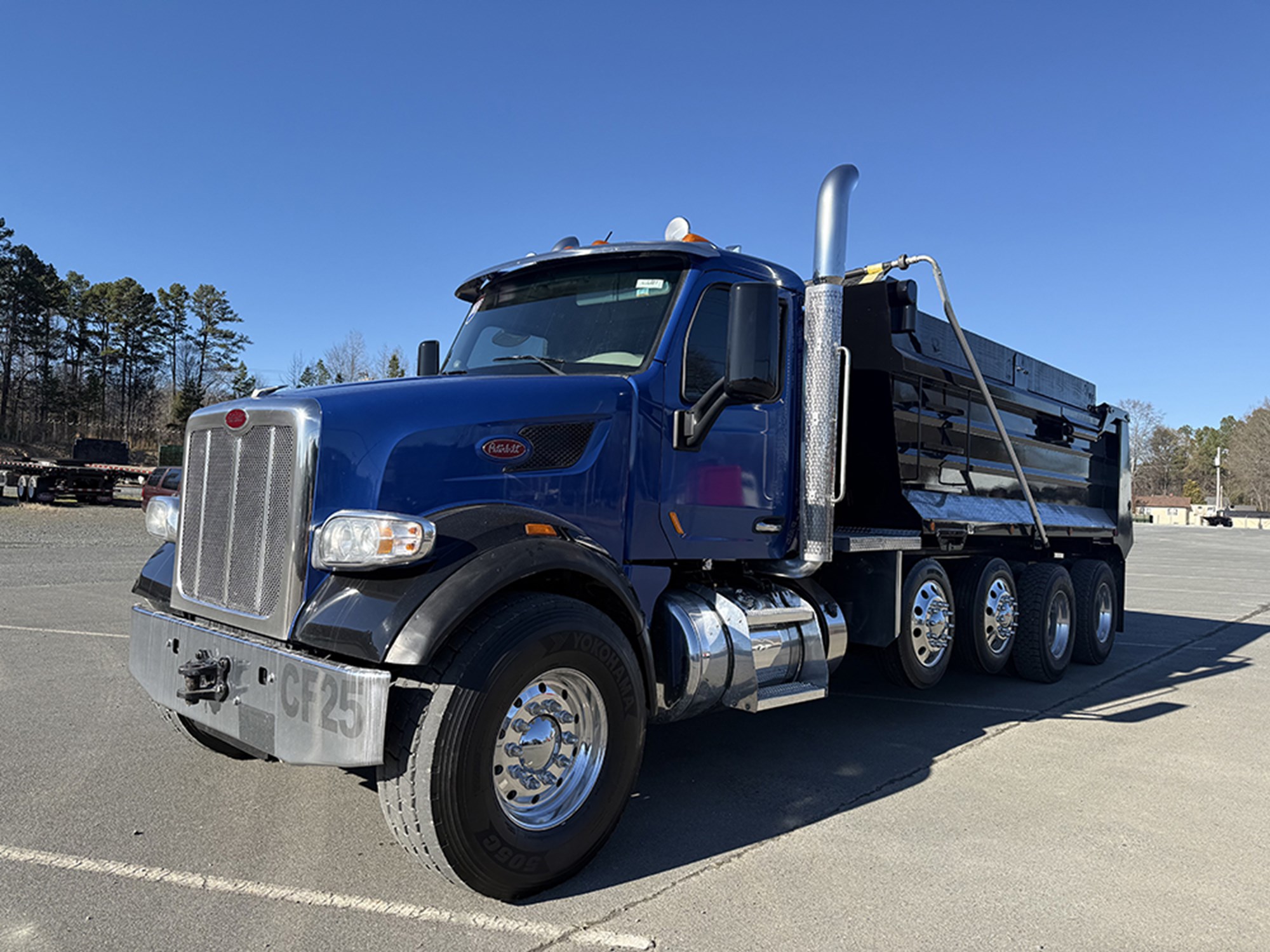 2019 Peterbilt 567 2019 Peterbilt 567 - image 1 of 6