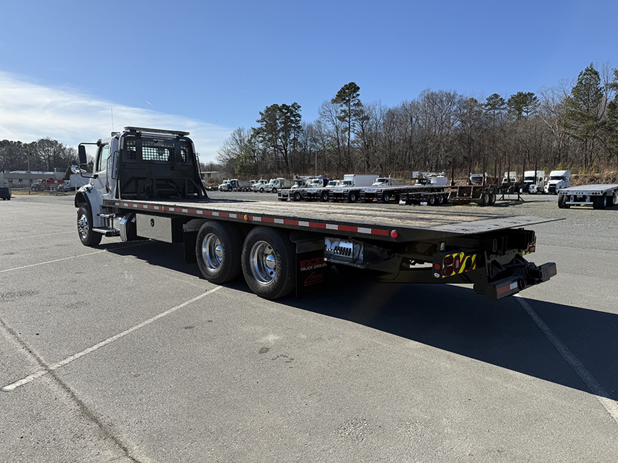 2020 Freightliner M2 - image 6 of 6