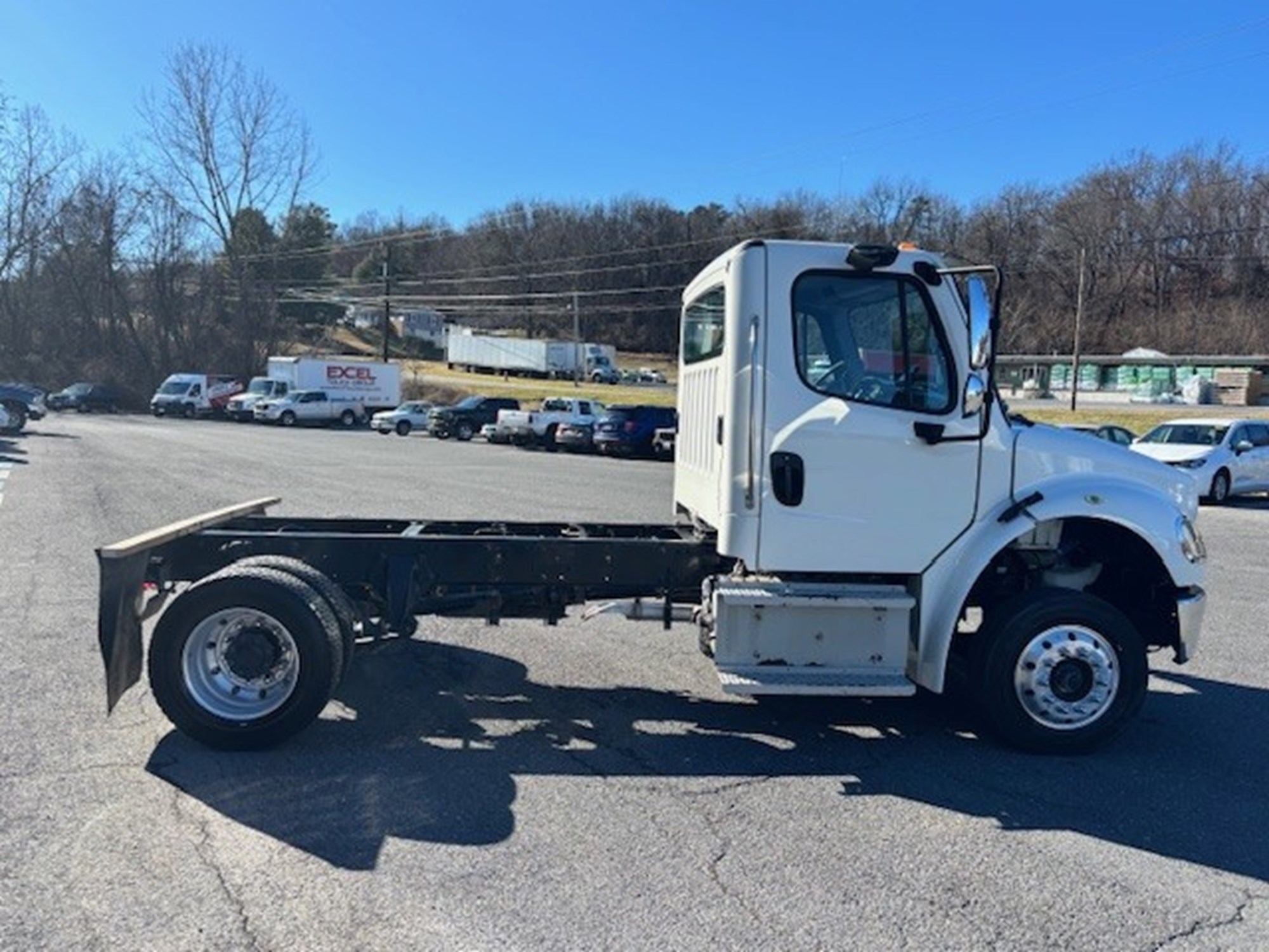 2016 Freightliner M2 106 - image 5 of 6