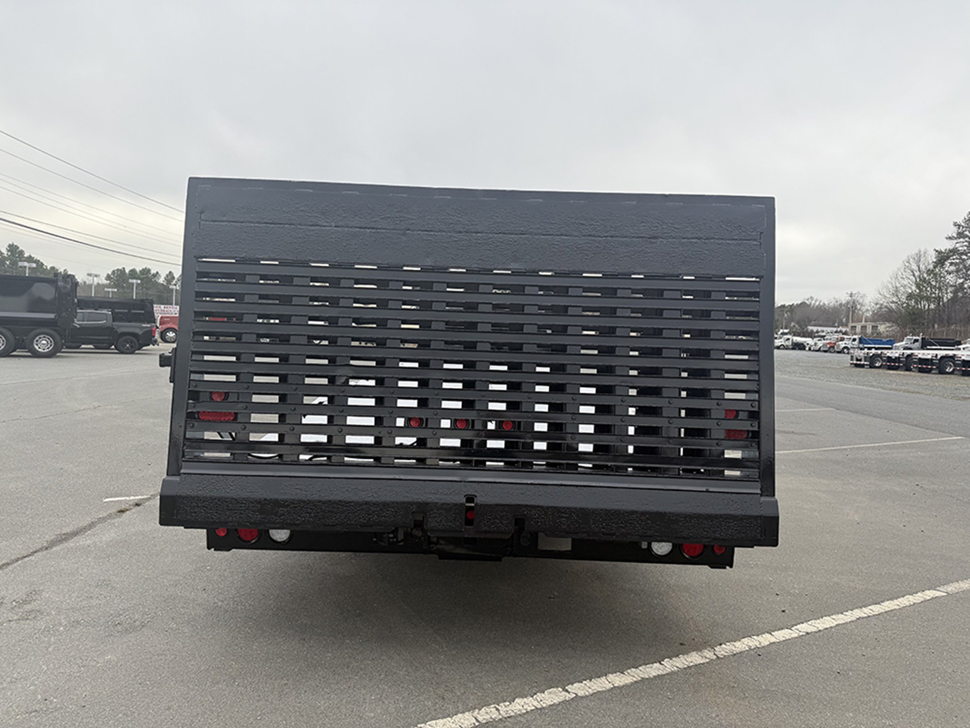 2021 Freightliner M2106 - image 5 of 6