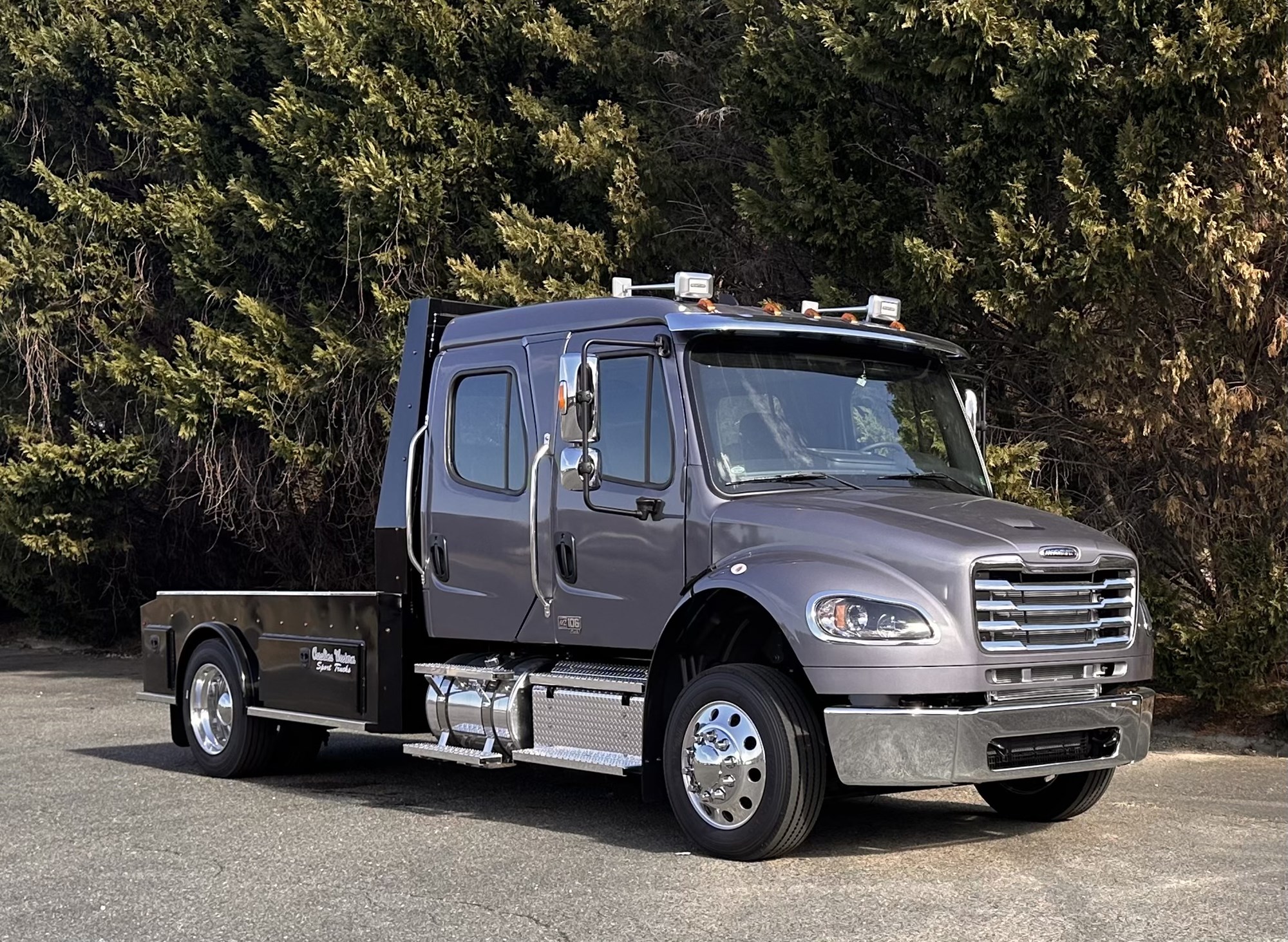 2026 Freightliner M2106 - image 1 of 3