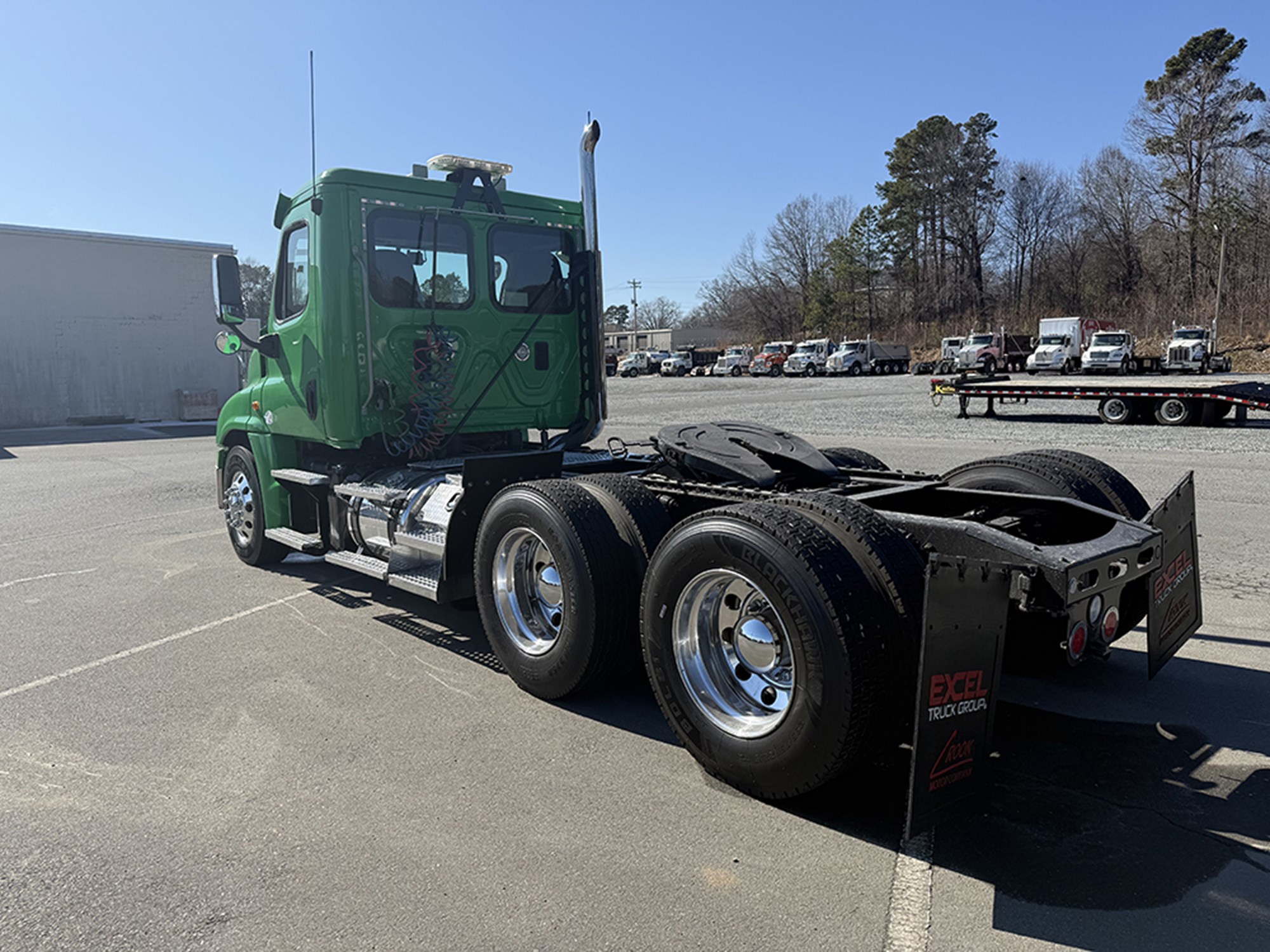 2016 Freightliner Cascadia 125 - image 6 of 6