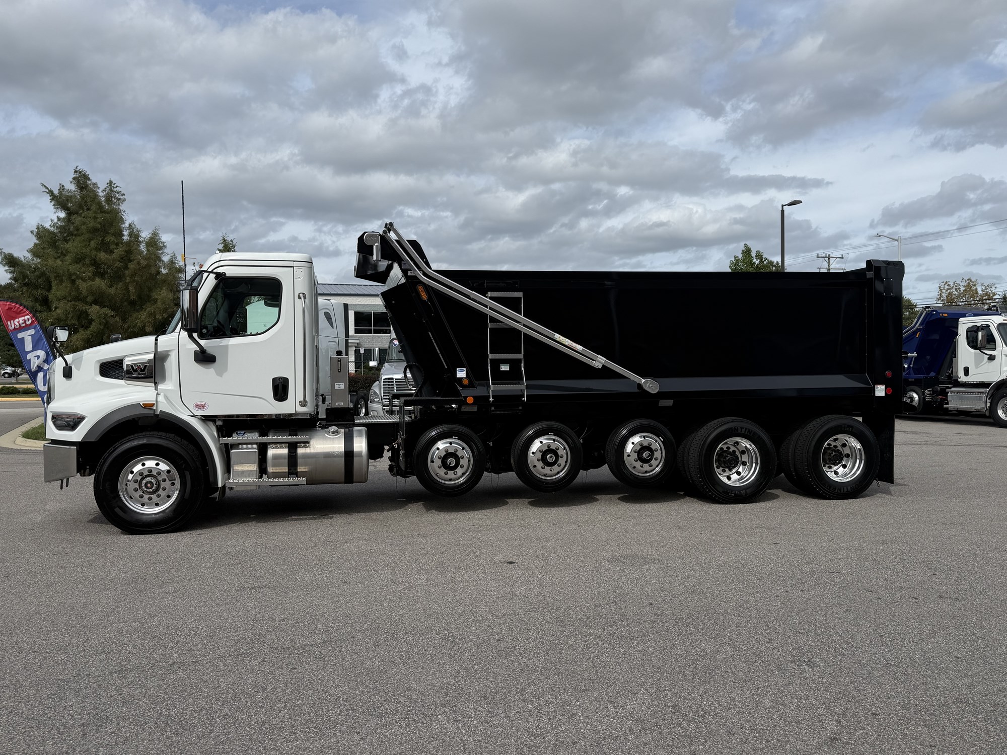 2026 Western Star 47X - image 5 of 5