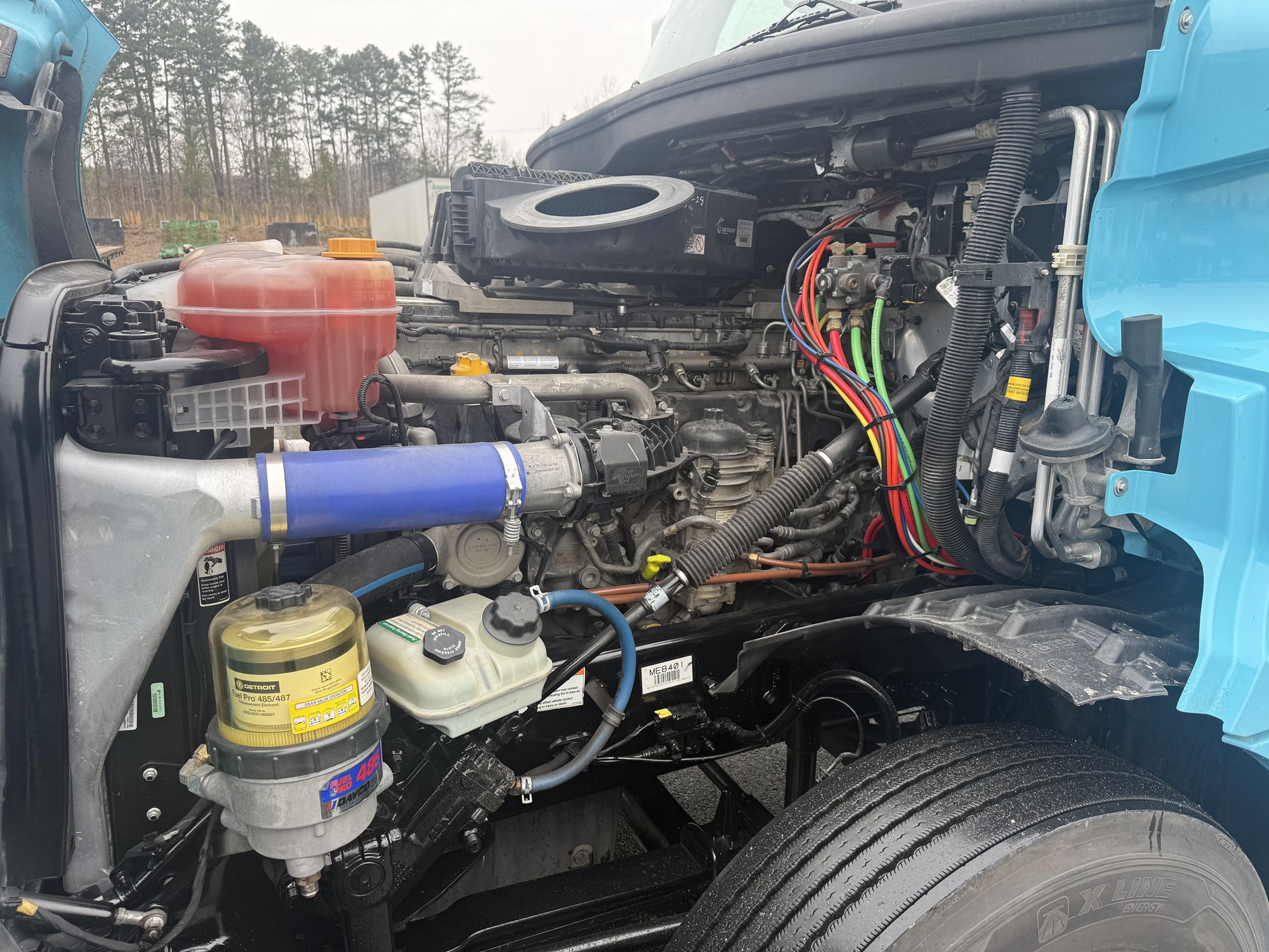 2020 Freightliner Cascadia 126 - image 6 of 6