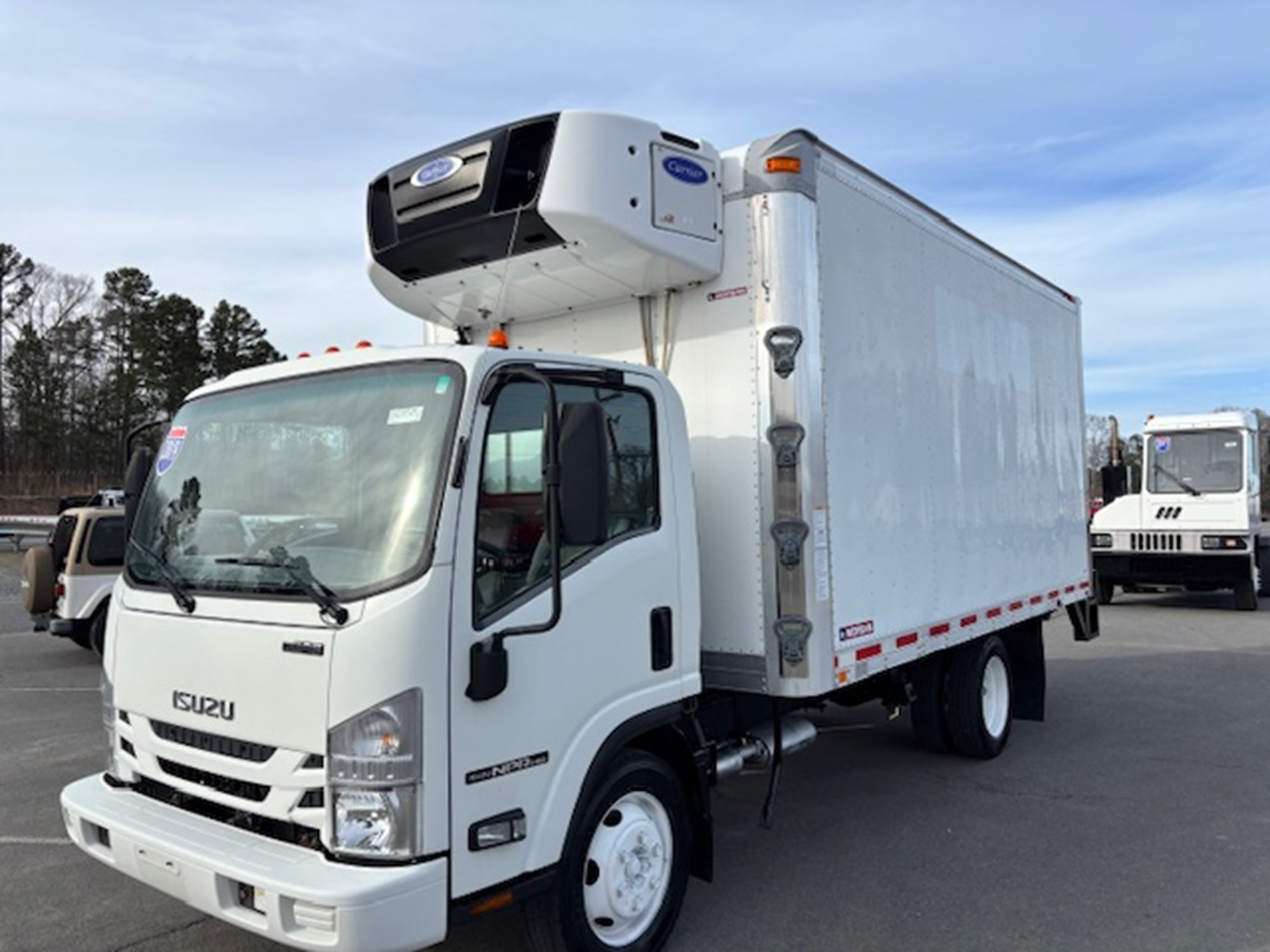 2018 Isuzu NPR-HD - image 1 of 6