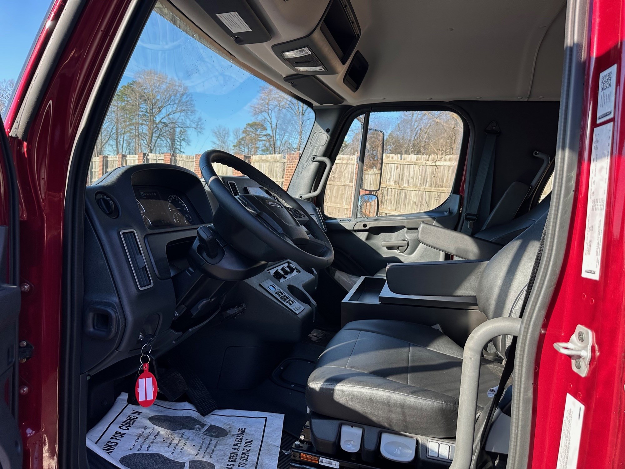 2026 Freightliner M2106 - image 3 of 6