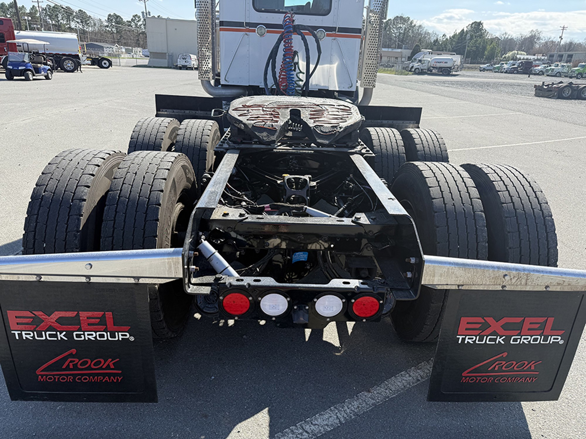 2019 Kenworth T8 Series - image 5 of 6