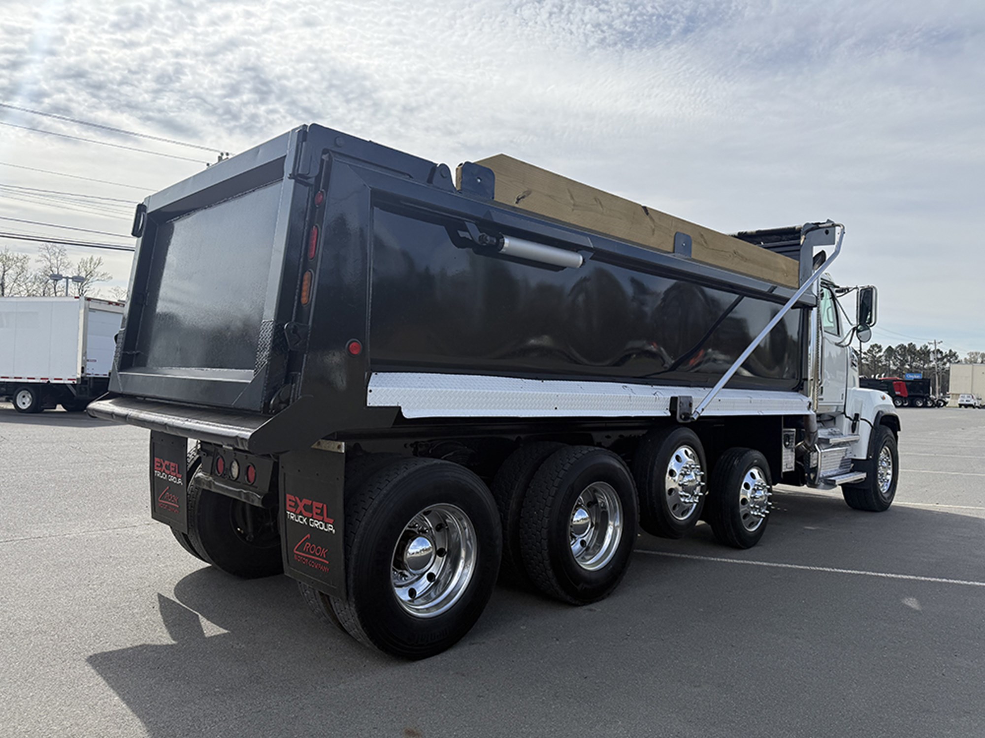 2017 Western Star - image 4