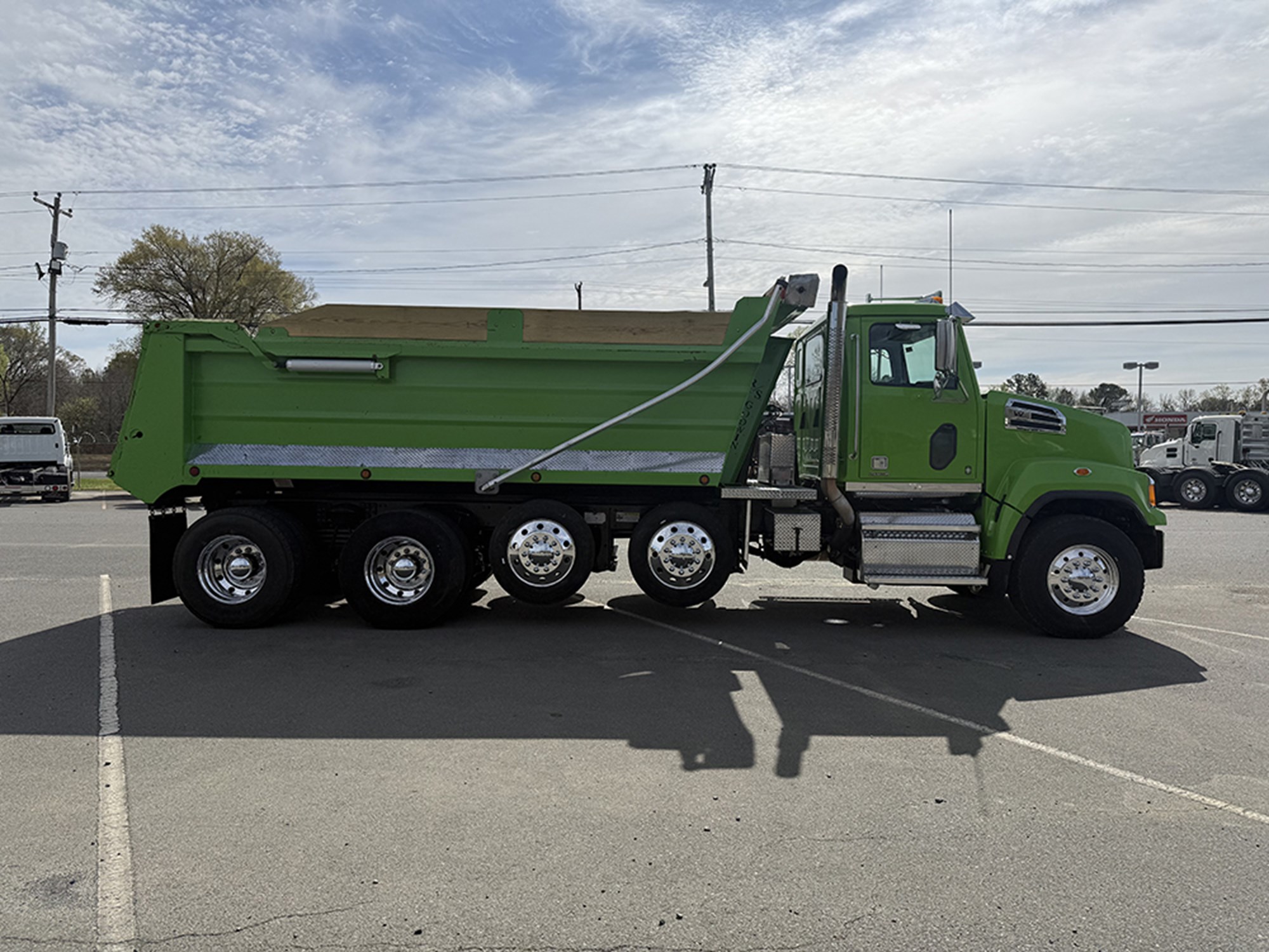 2020 Western Star 4700 - image 3