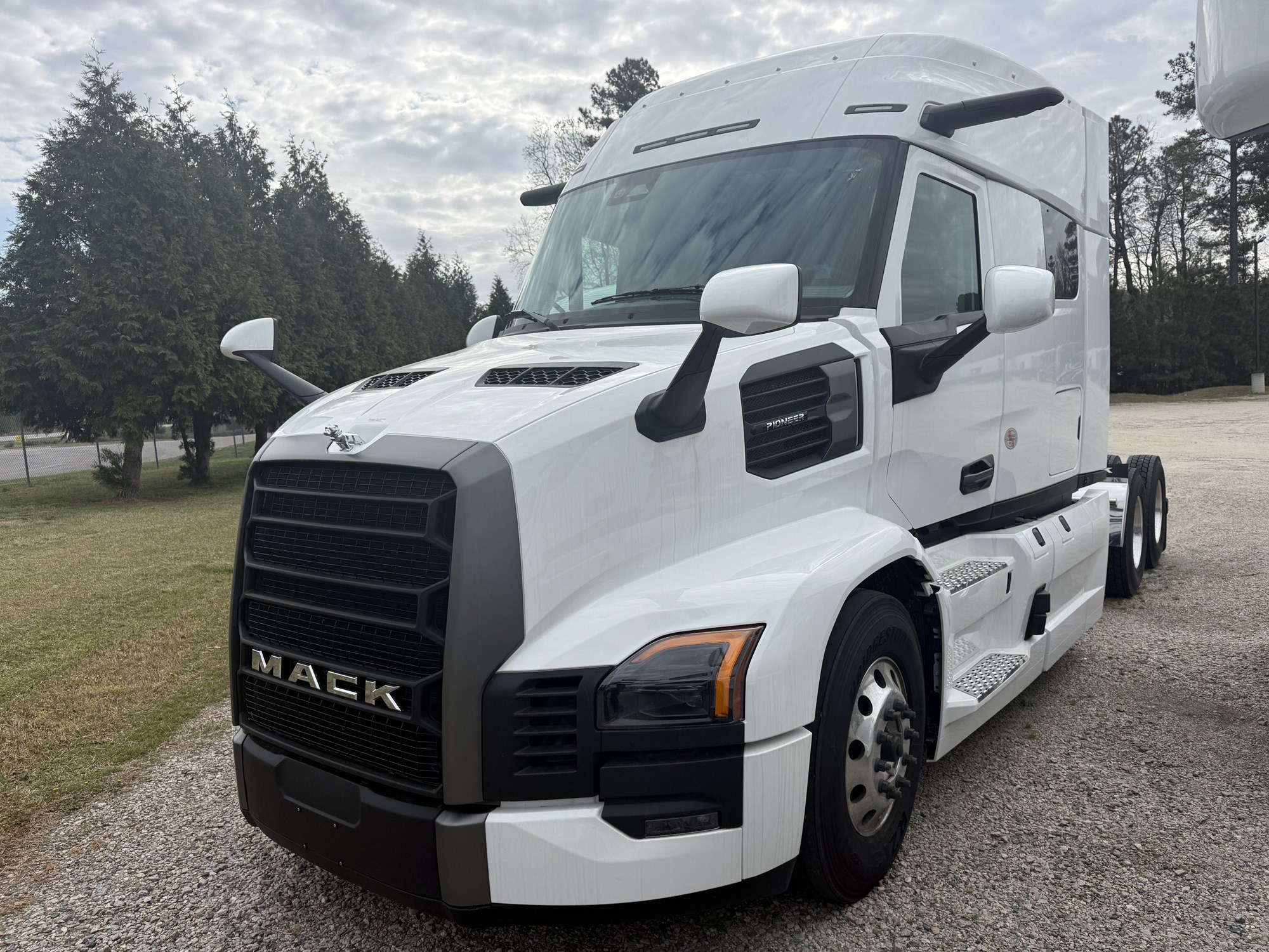 2026 Mack PR64TV04 - image 2 of 2