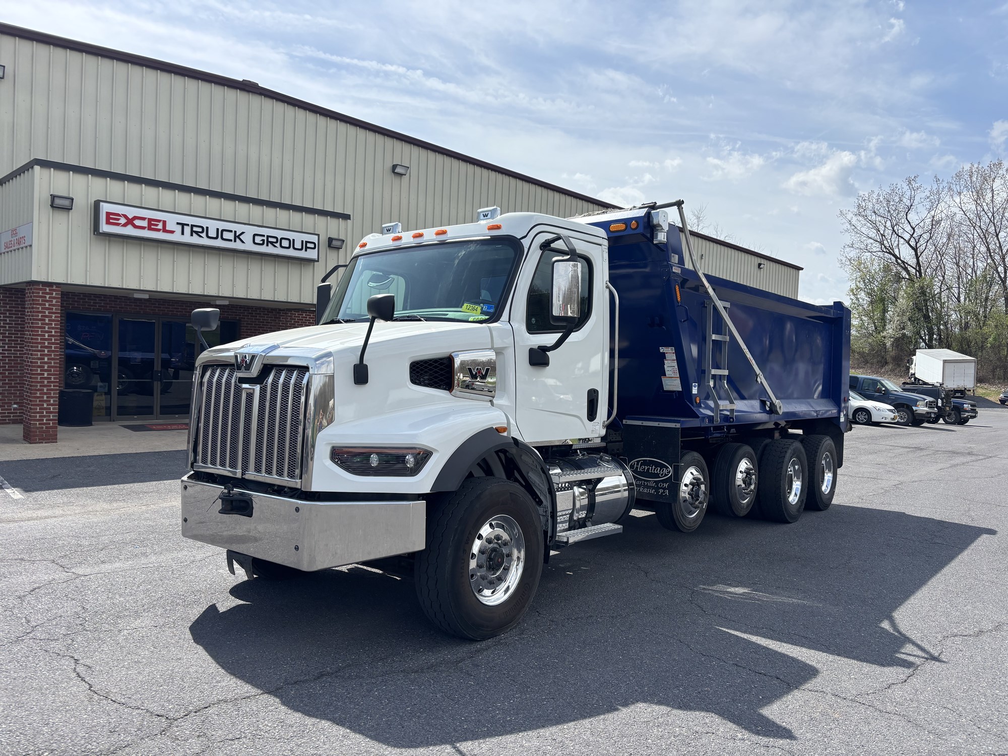 2024 Western Star 47X - image 1 of 6