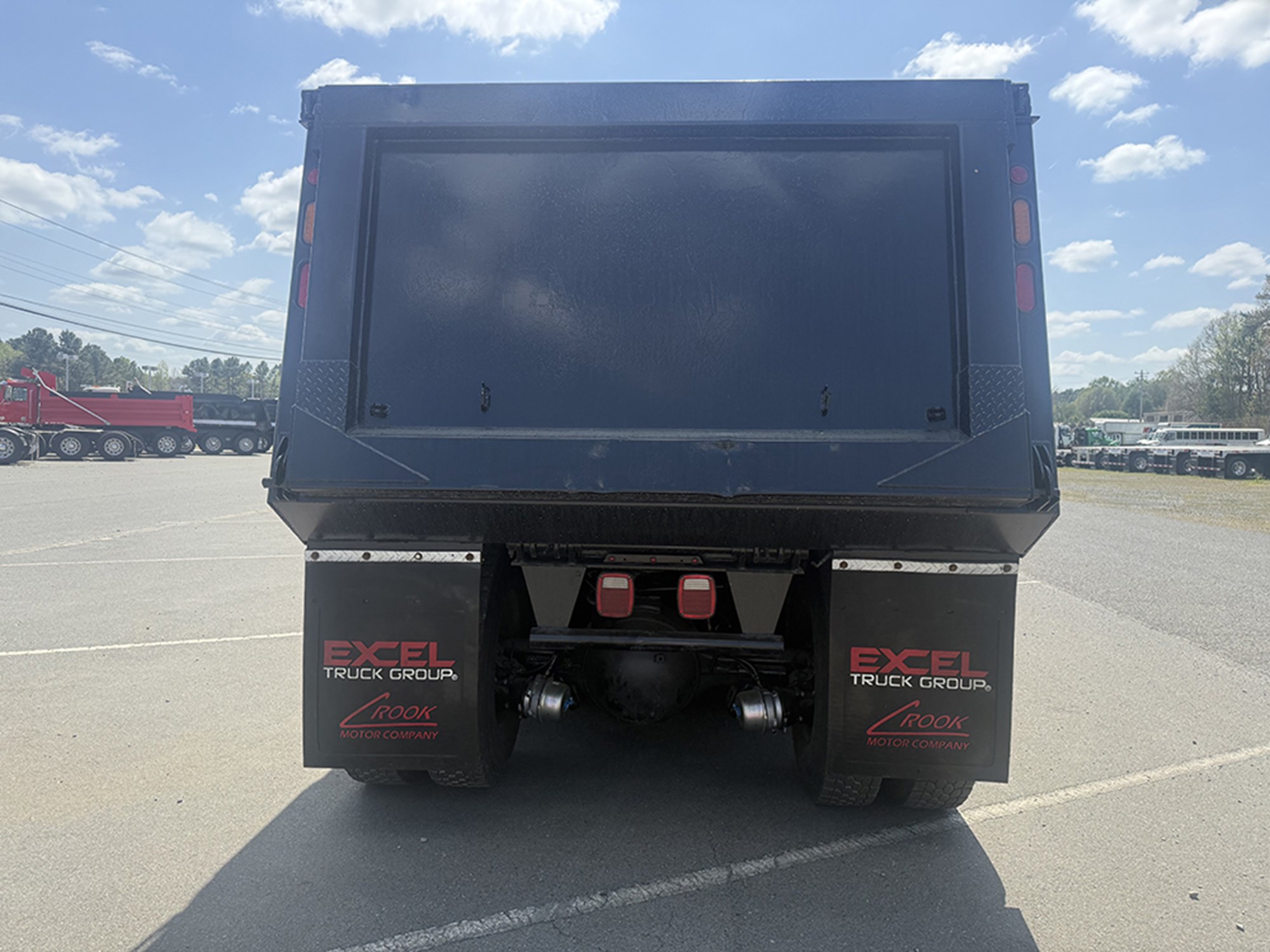 2019 Peterbilt 567 - image 5 of 6