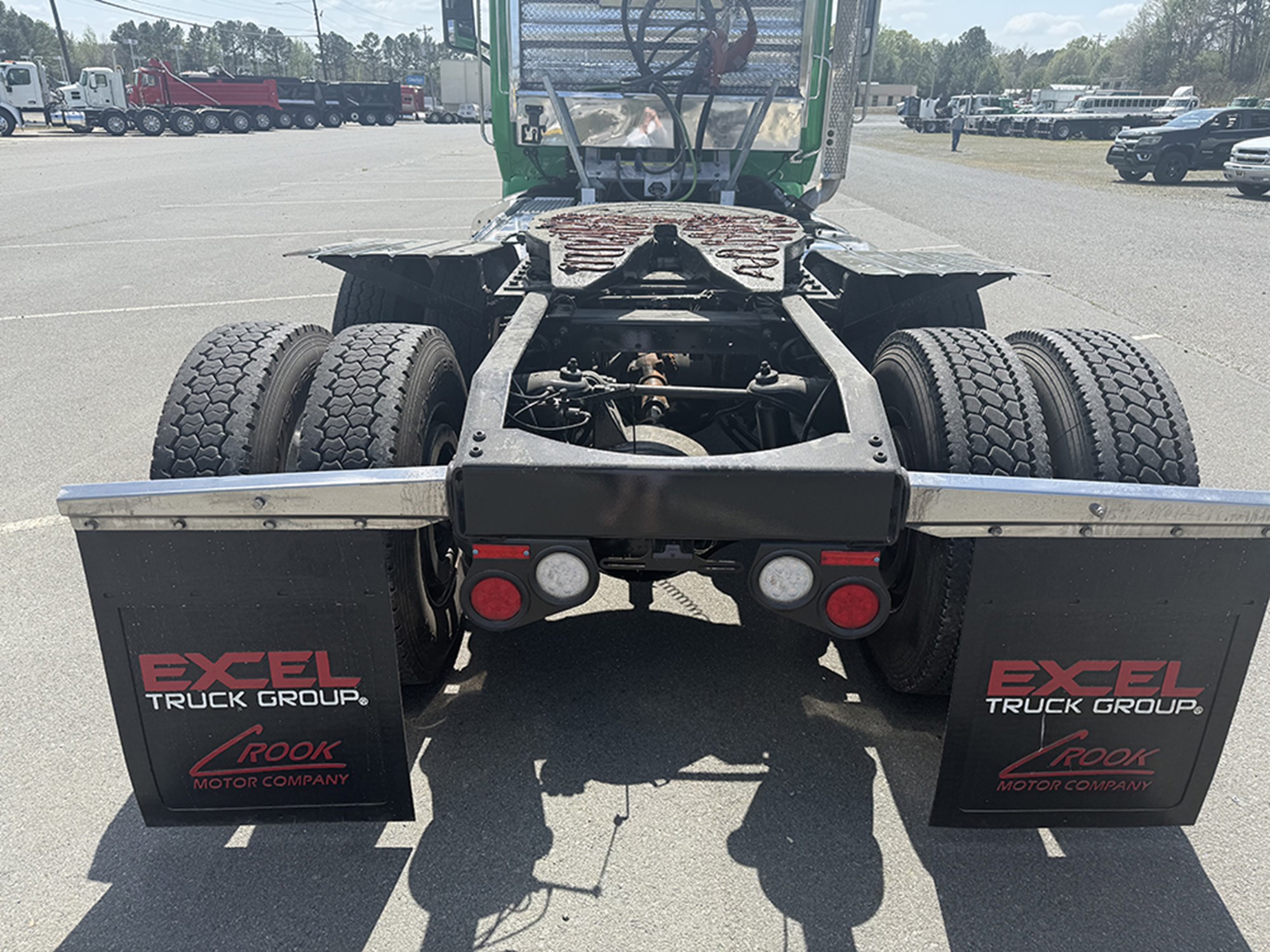 2019 Peterbilt 579 - image 5 of 6