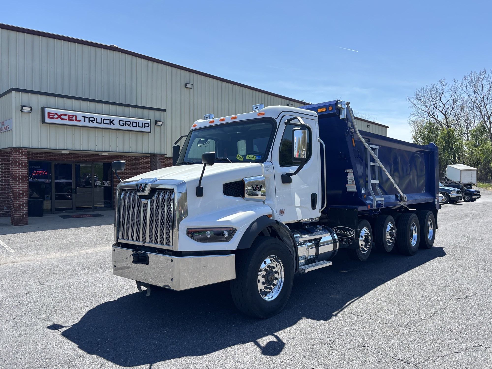 2025 Western Star 47X - image 1 of 6