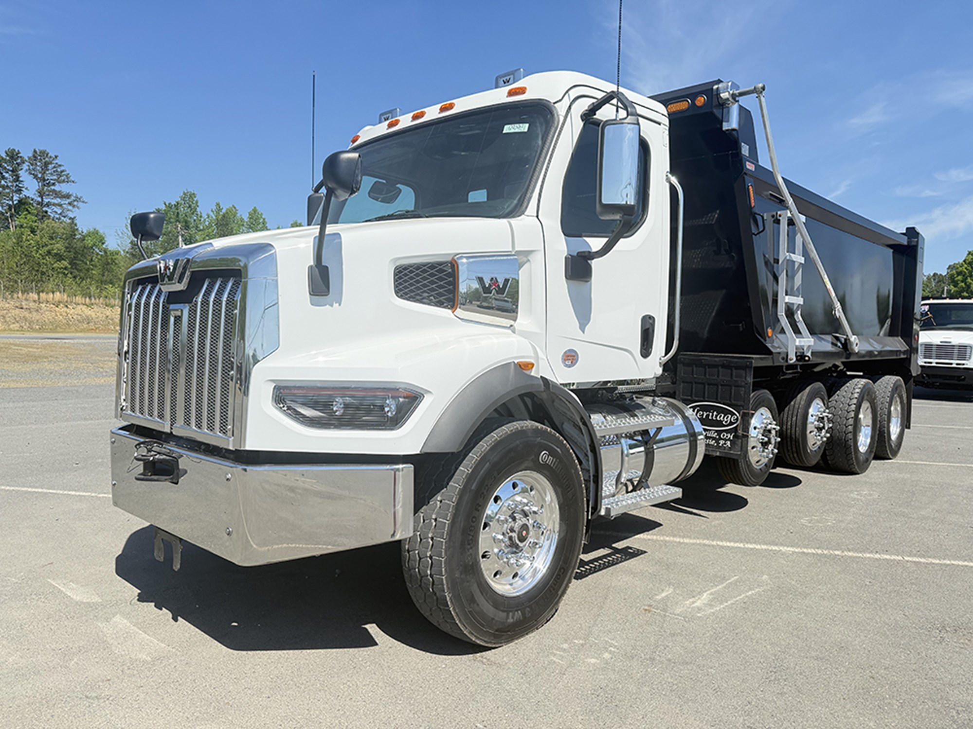2025 Western Star 47X - image 1 of 6