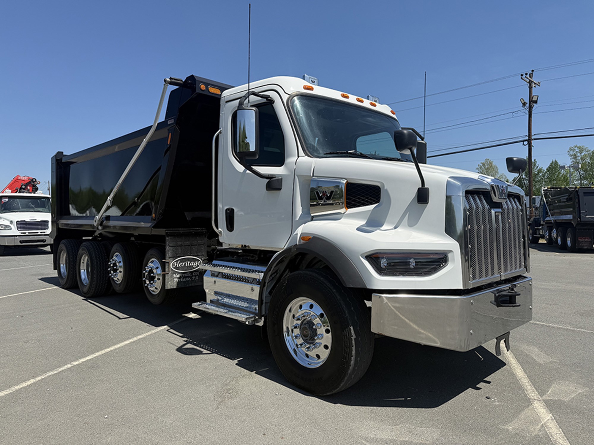 2025 Western Star 47X - image 2 of 6