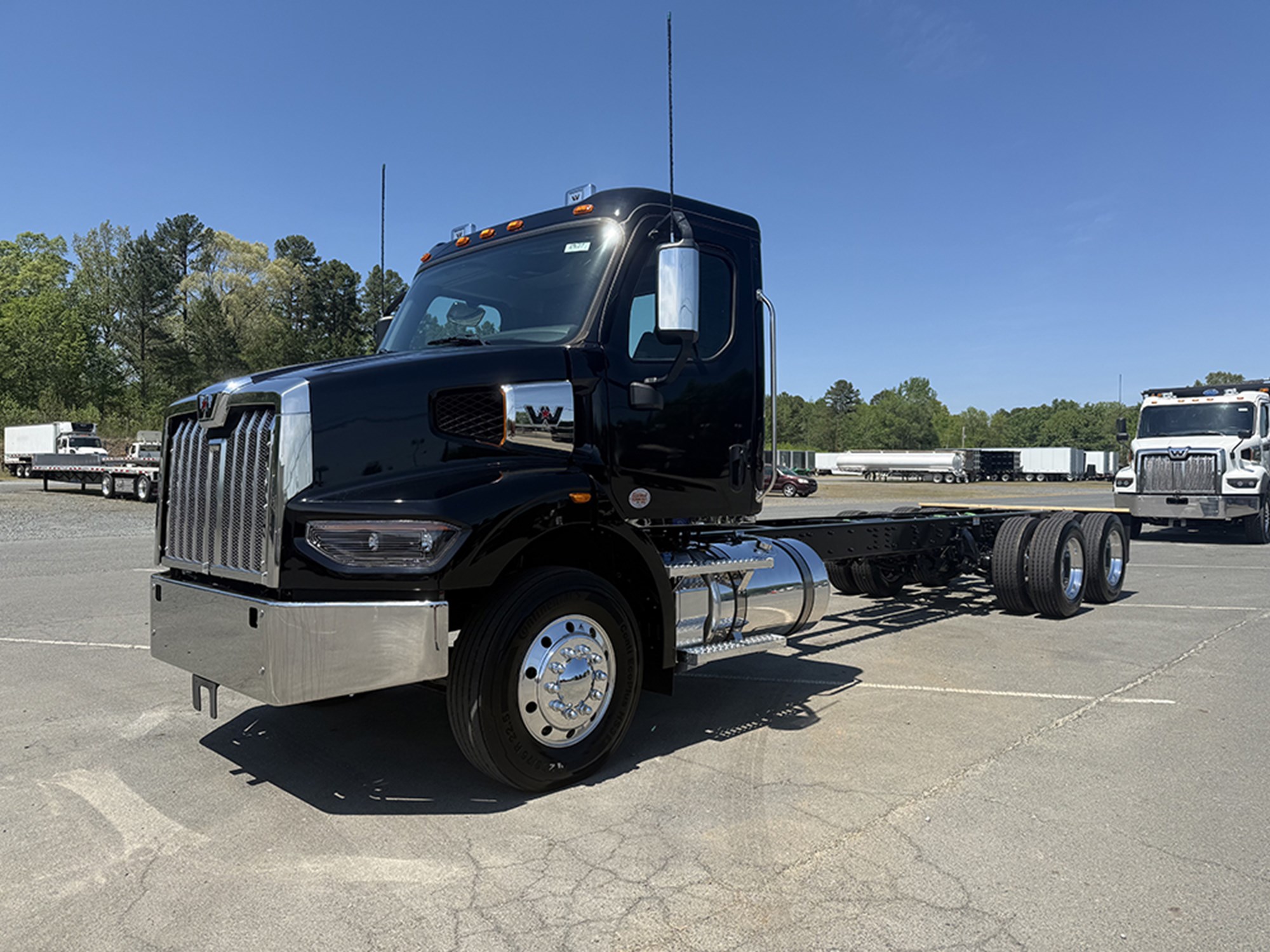 2026 Western Star 47X - image 1 of 6