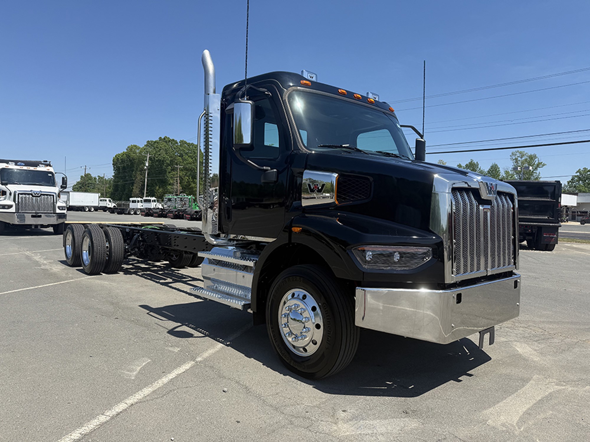 2026 Western Star 47X - image 2 of 6