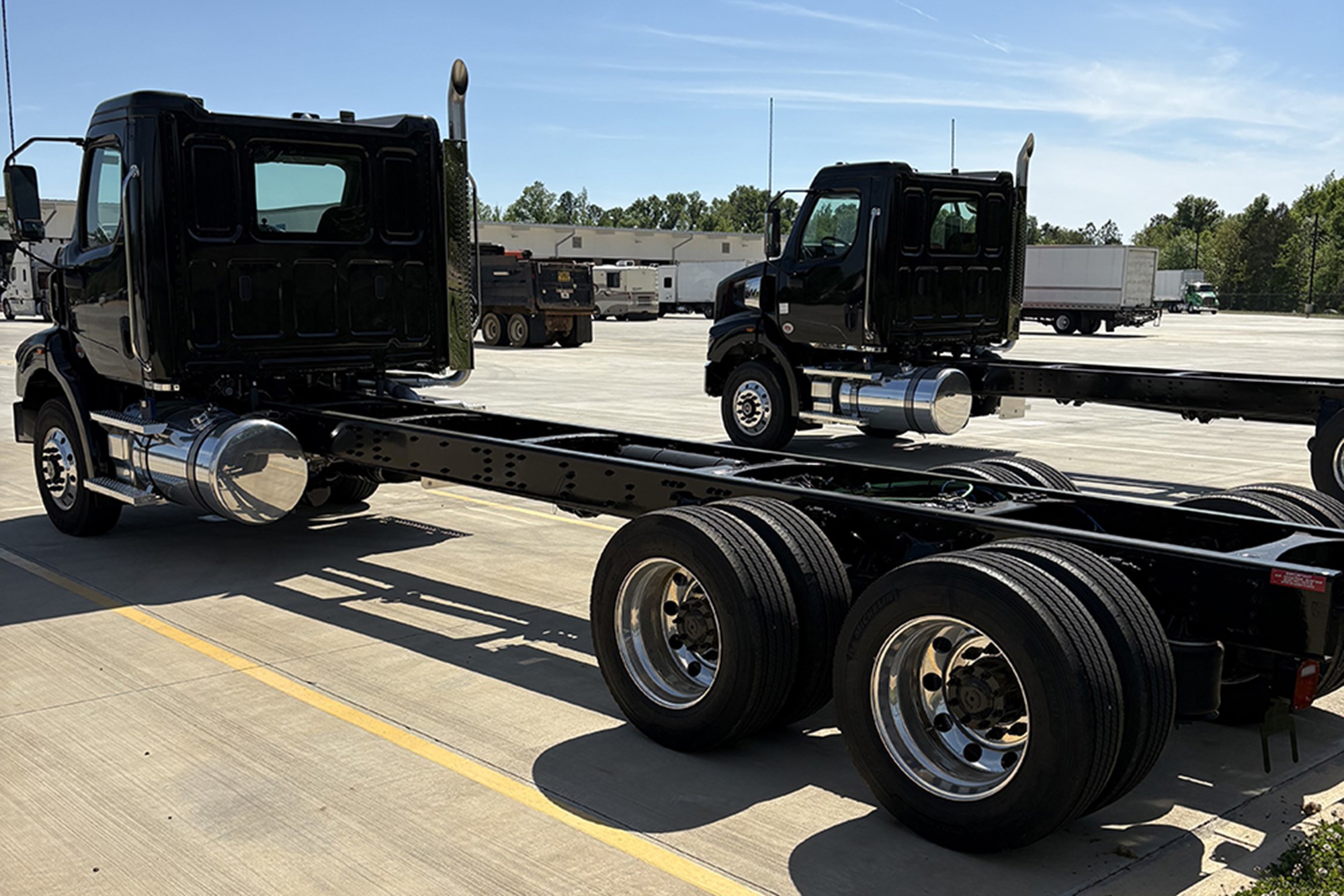 2025 Western Star 47X - image 4 of 6