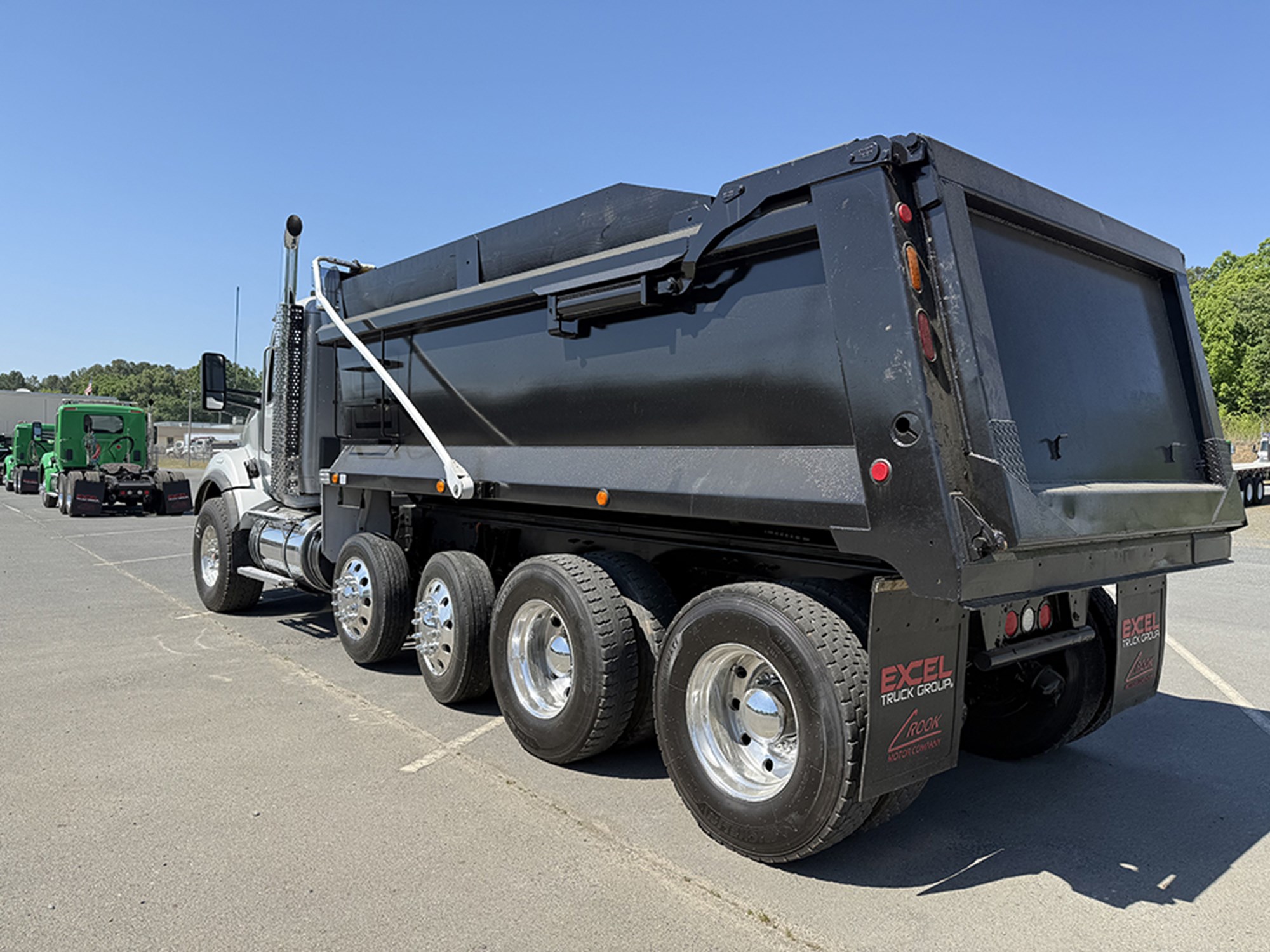 2018 Kenworth T880 - image 6 of 6