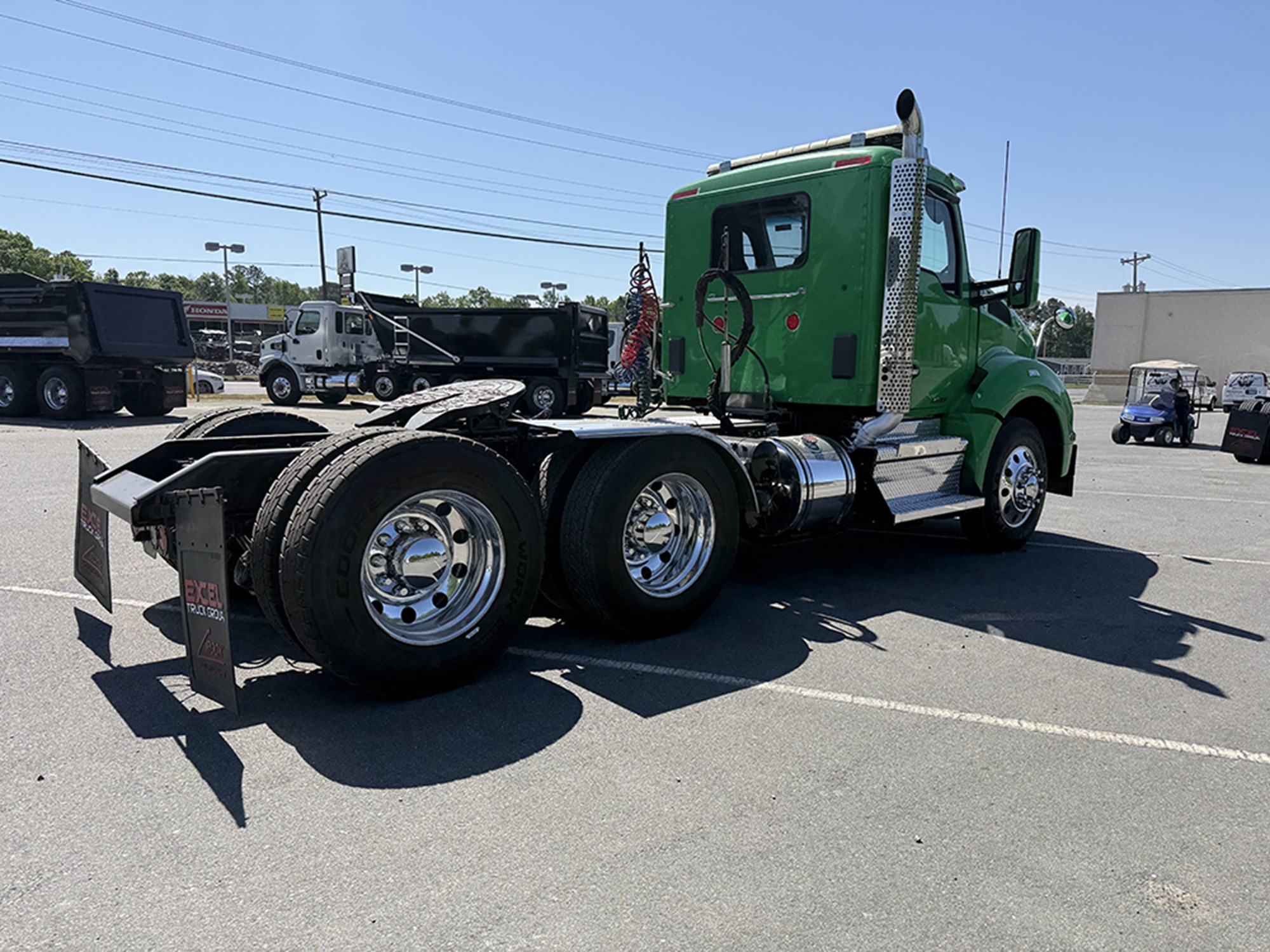 2018 Kenworth T880 - image 4 of 6